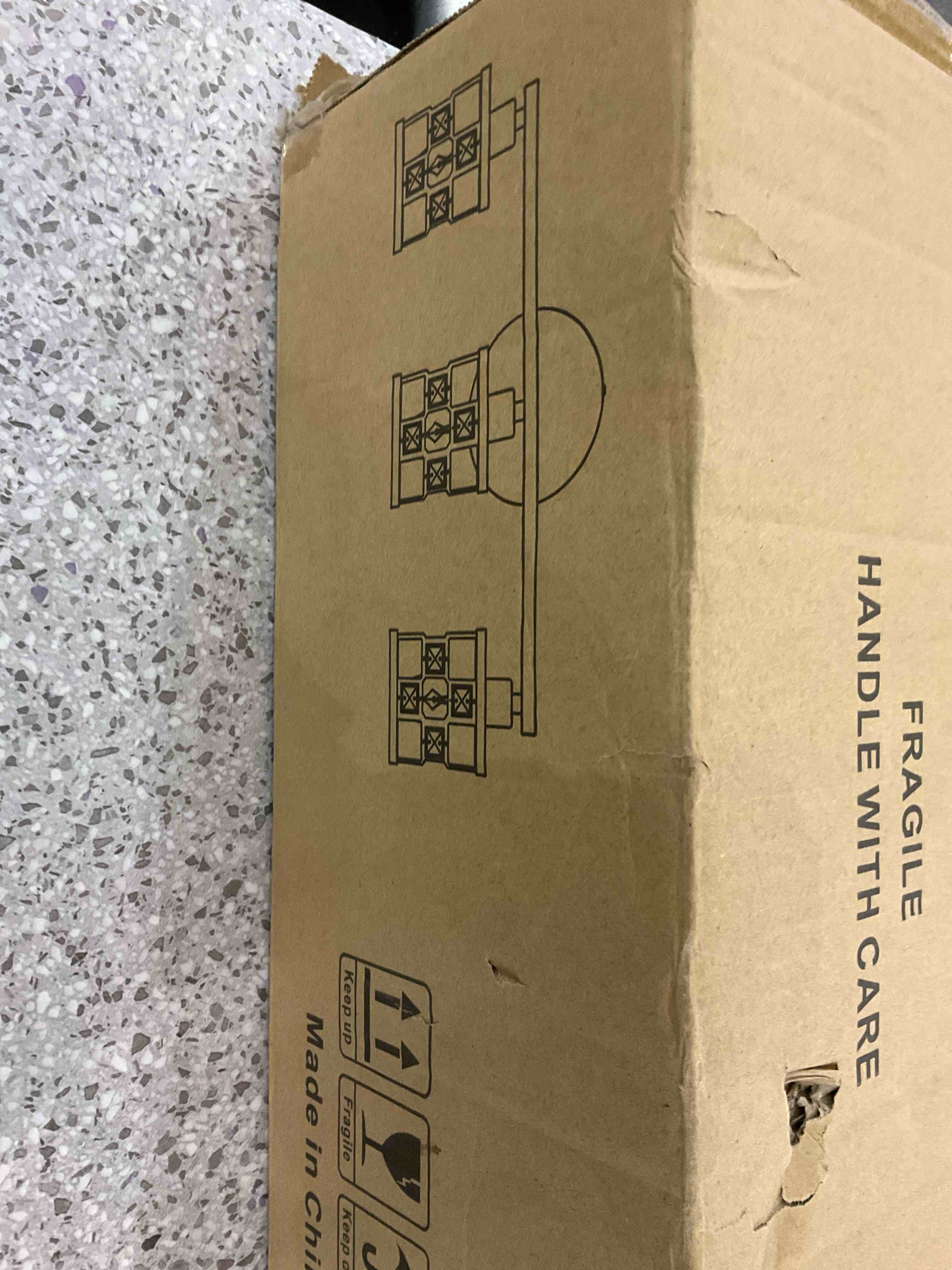 https://s3.amazonaws.com/lotting-images-prod/BargainHunt/EXS01285810_1713363385350.jpeg