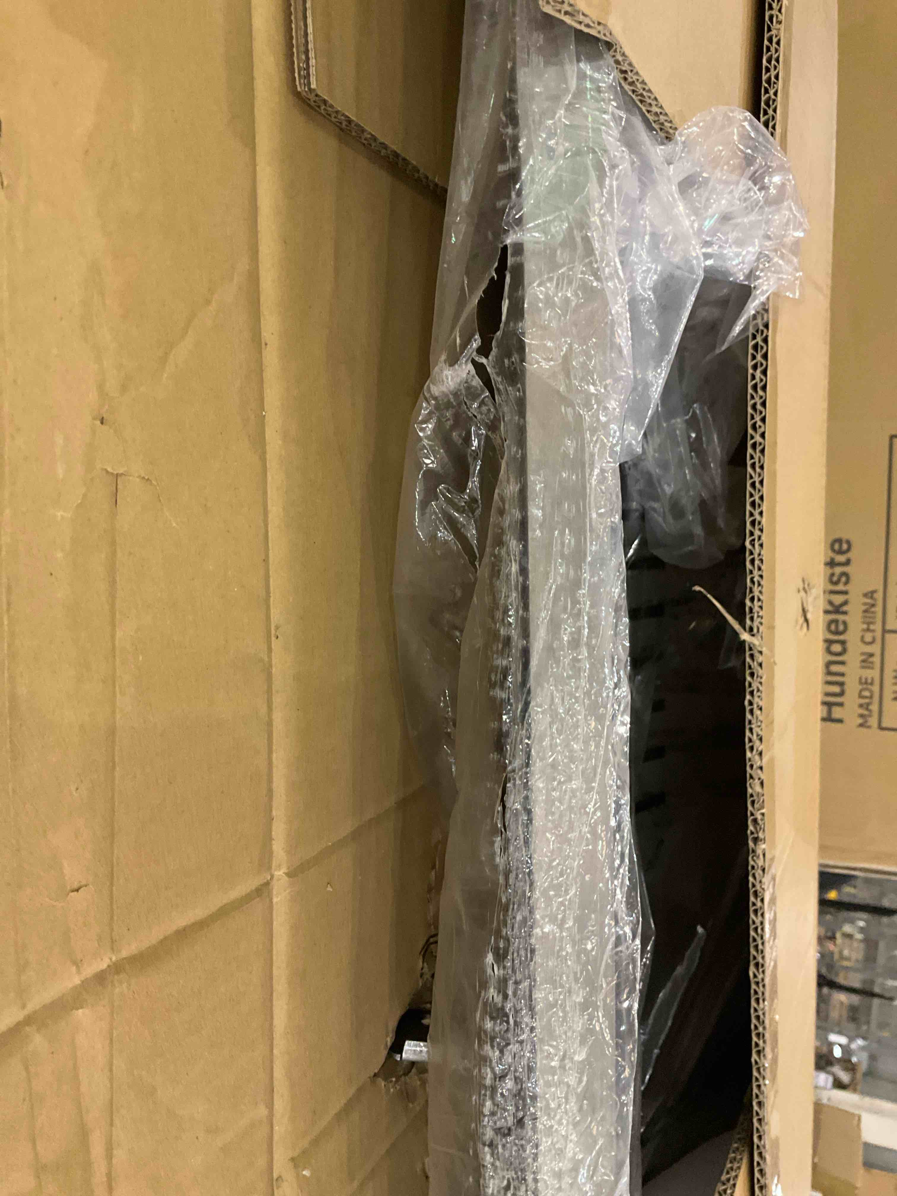 https://s3.amazonaws.com/lotting-images-prod/BargainHunt/EXS01285945_1713450627388.jpeg