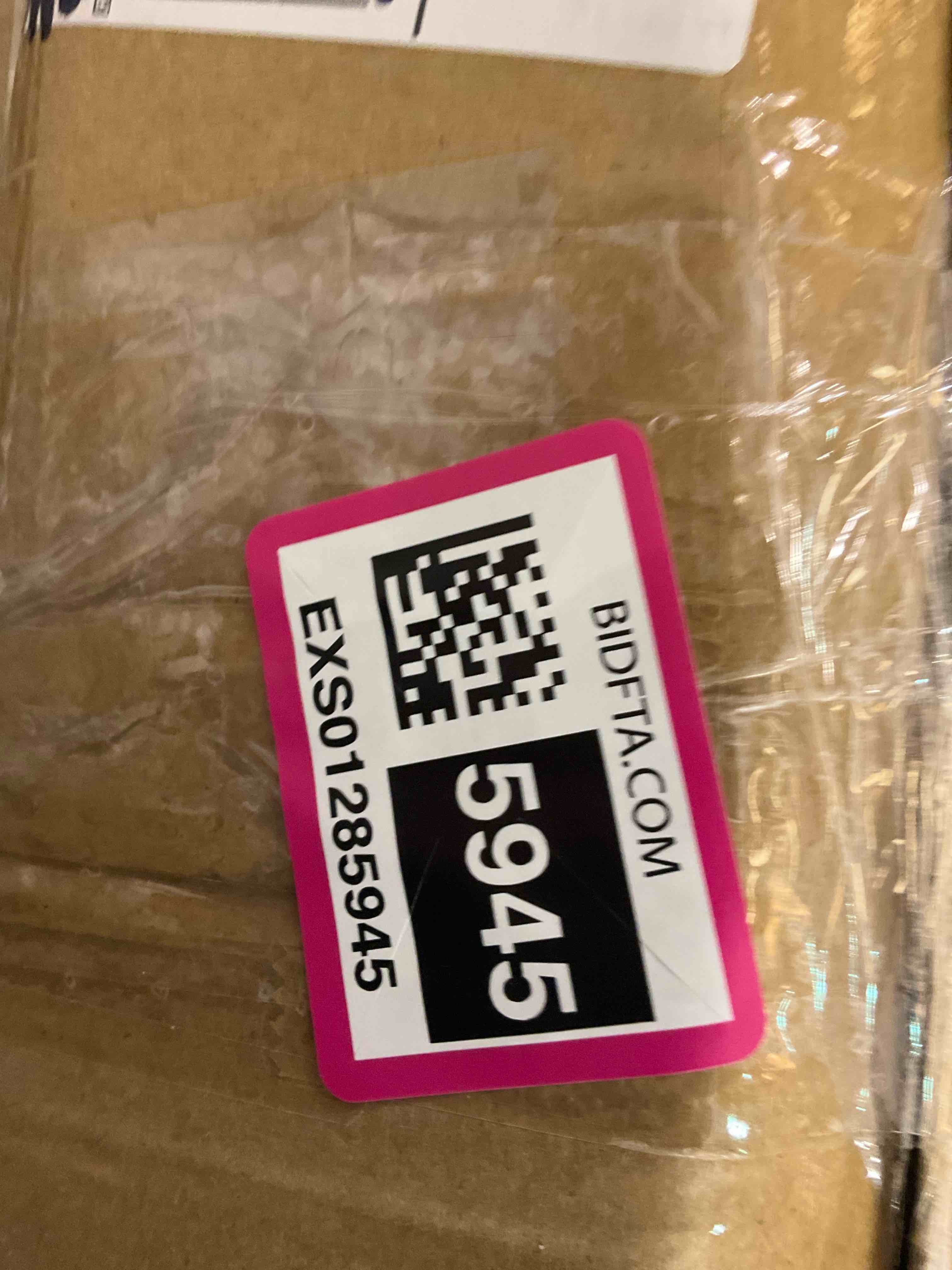 https://s3.amazonaws.com/lotting-images-prod/BargainHunt/EXS01285945_1713450707945.jpeg