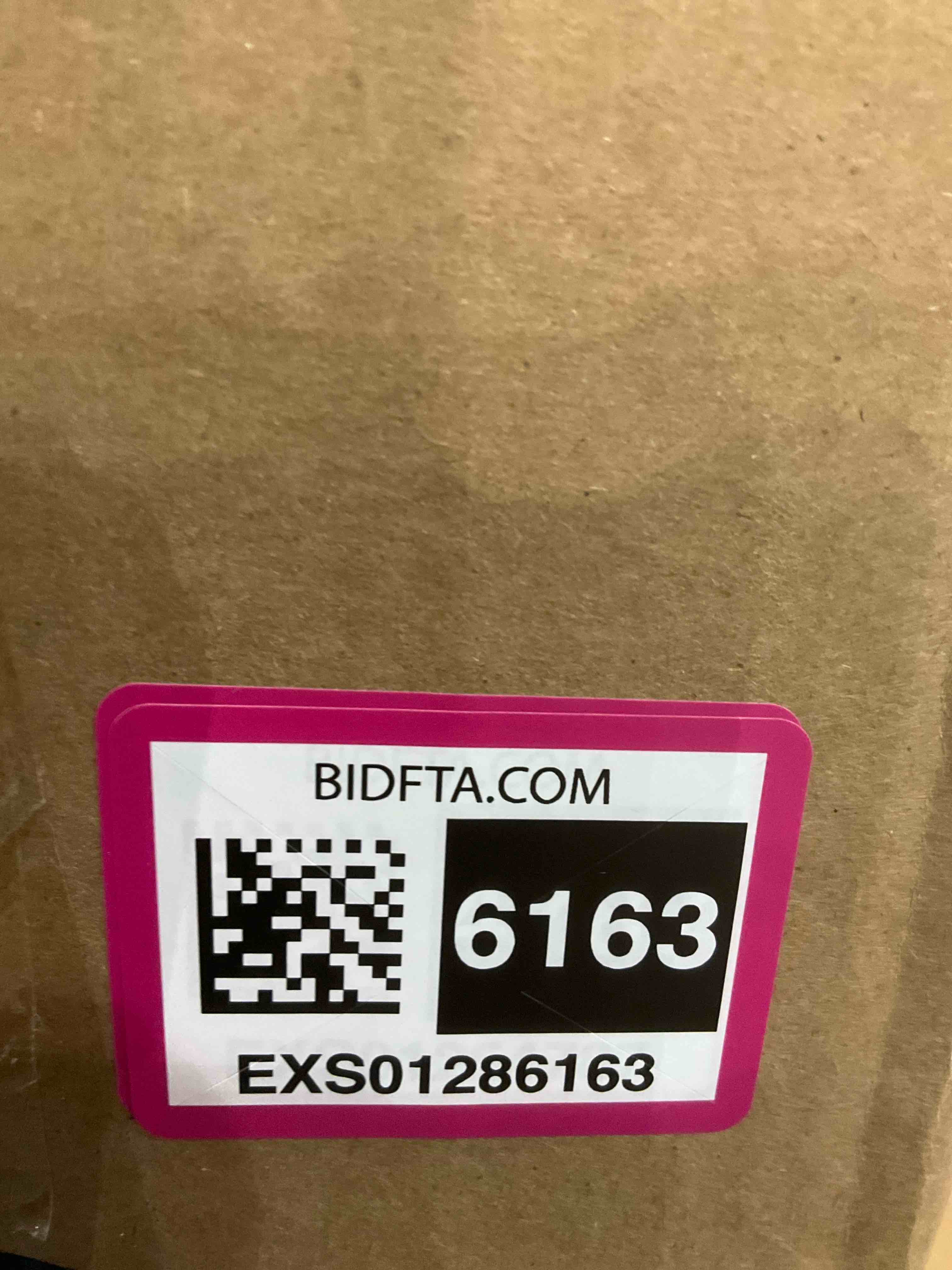 https://s3.amazonaws.com/lotting-images-prod/BargainHunt/EXS01286163_1712317081276.jpeg