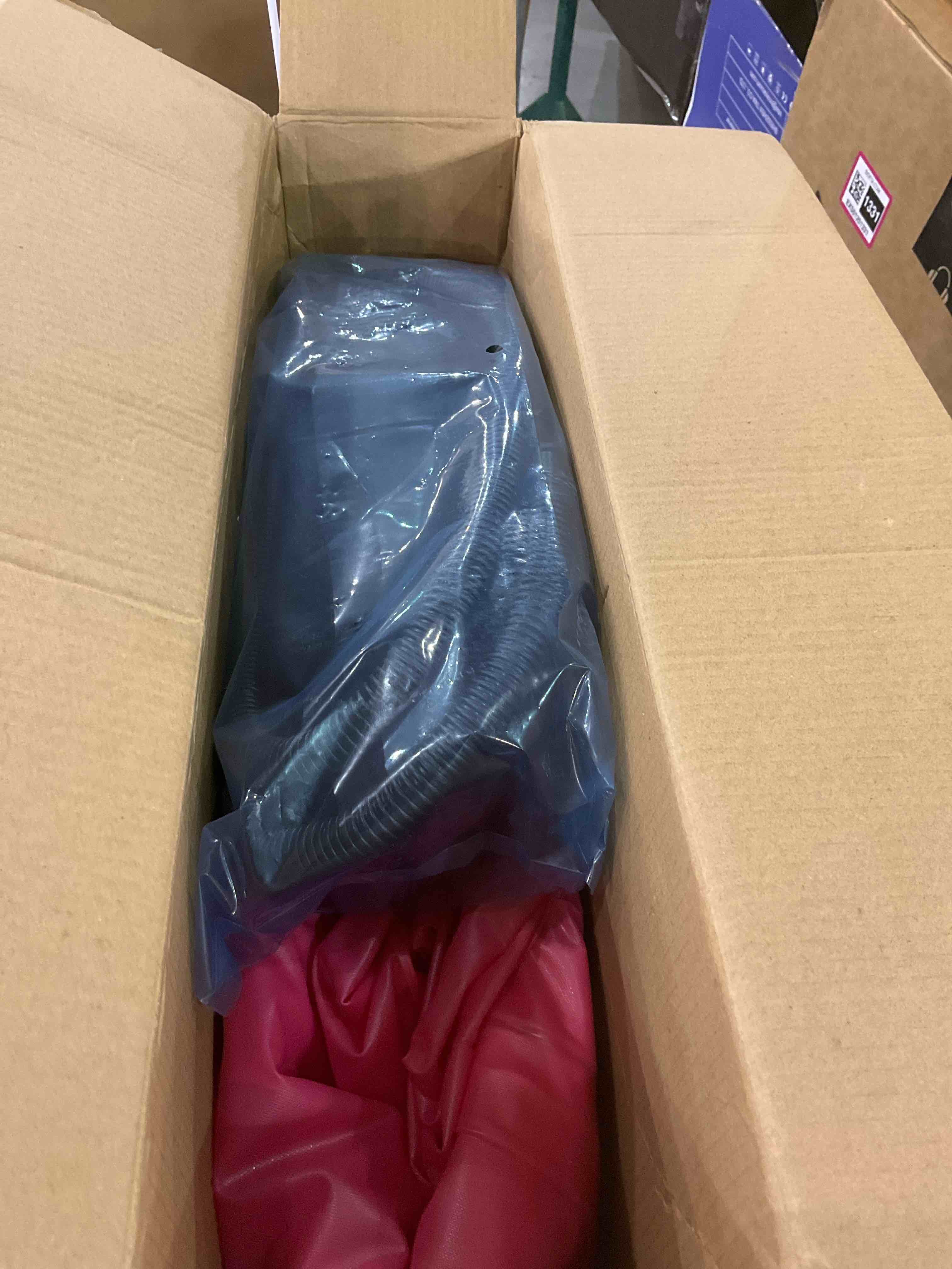 https://s3.amazonaws.com/lotting-images-prod/BargainHunt/EXS01286165_1712317264950.jpeg