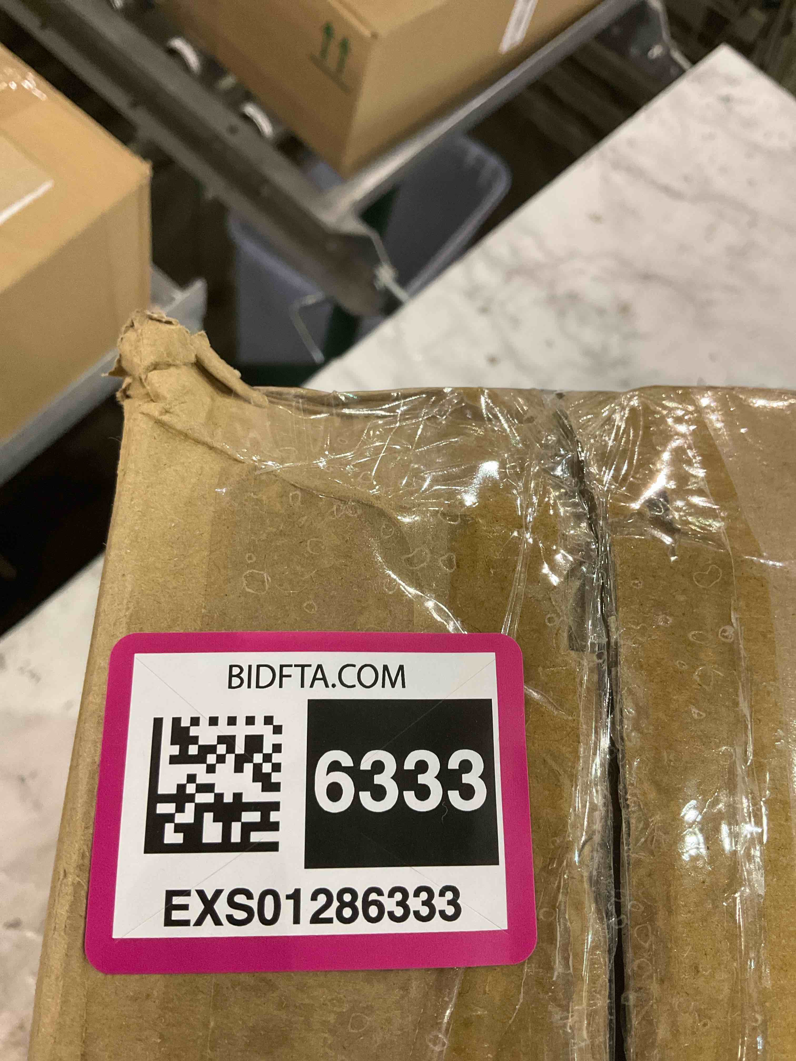 https://s3.amazonaws.com/lotting-images-prod/BargainHunt/EXS01286333_1712575940949.jpeg