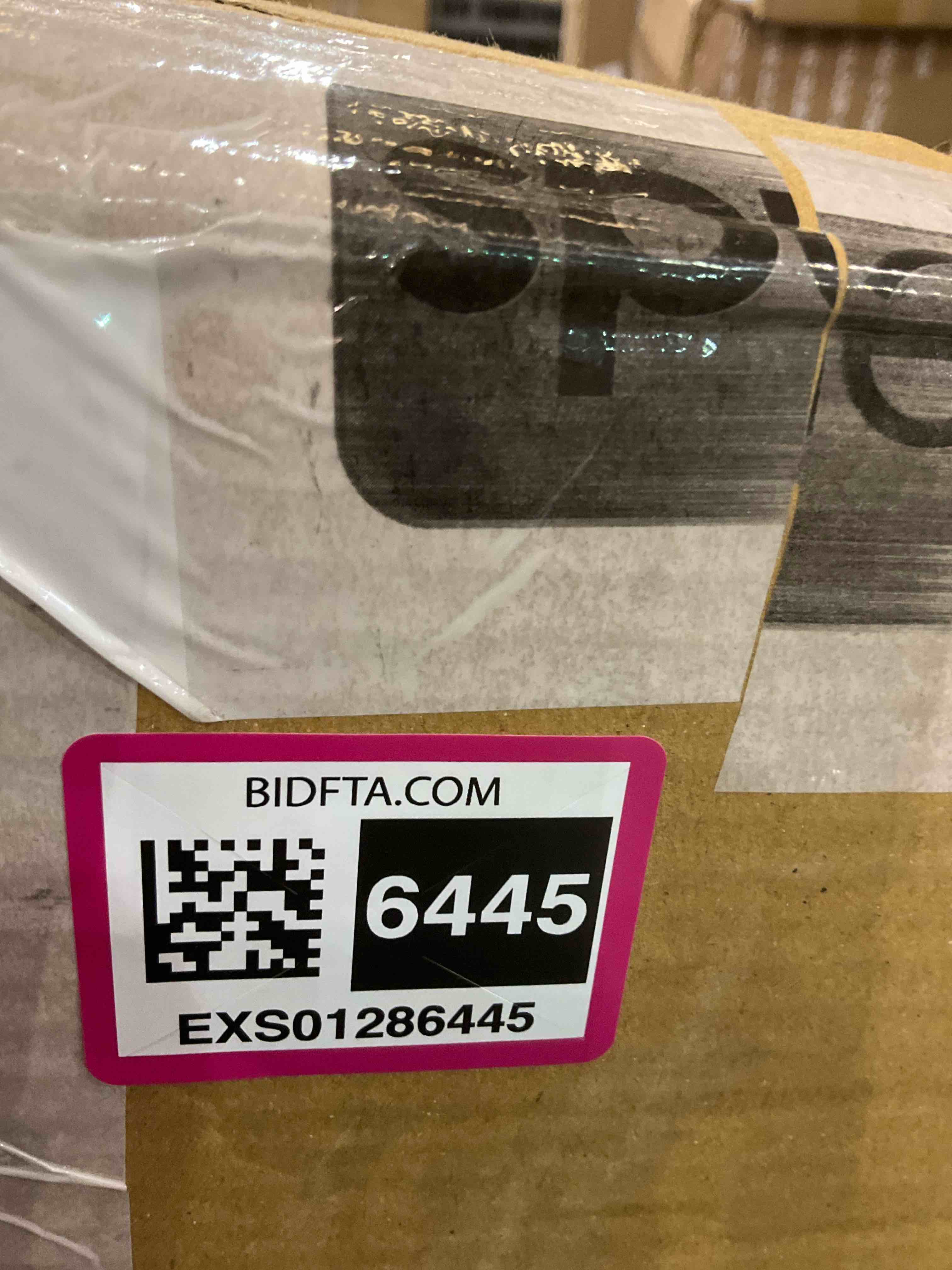 https://s3.amazonaws.com/lotting-images-prod/BargainHunt/EXS01286445_1712597642505.jpeg