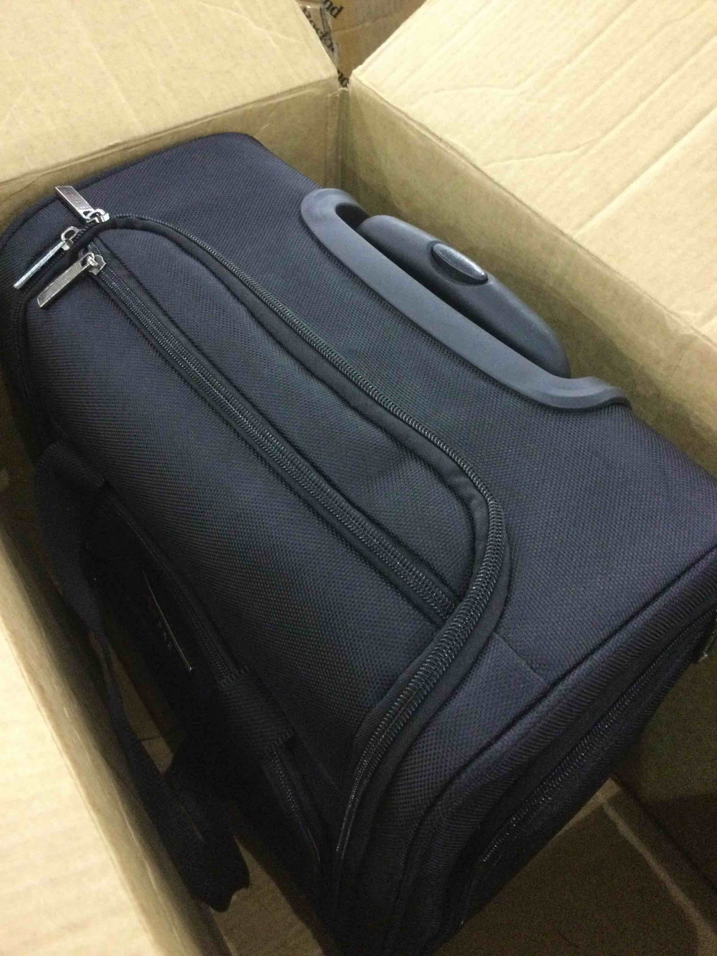 TPRC 15Inch Smart Under Seat CarryOn Luggage with USB Charging Port