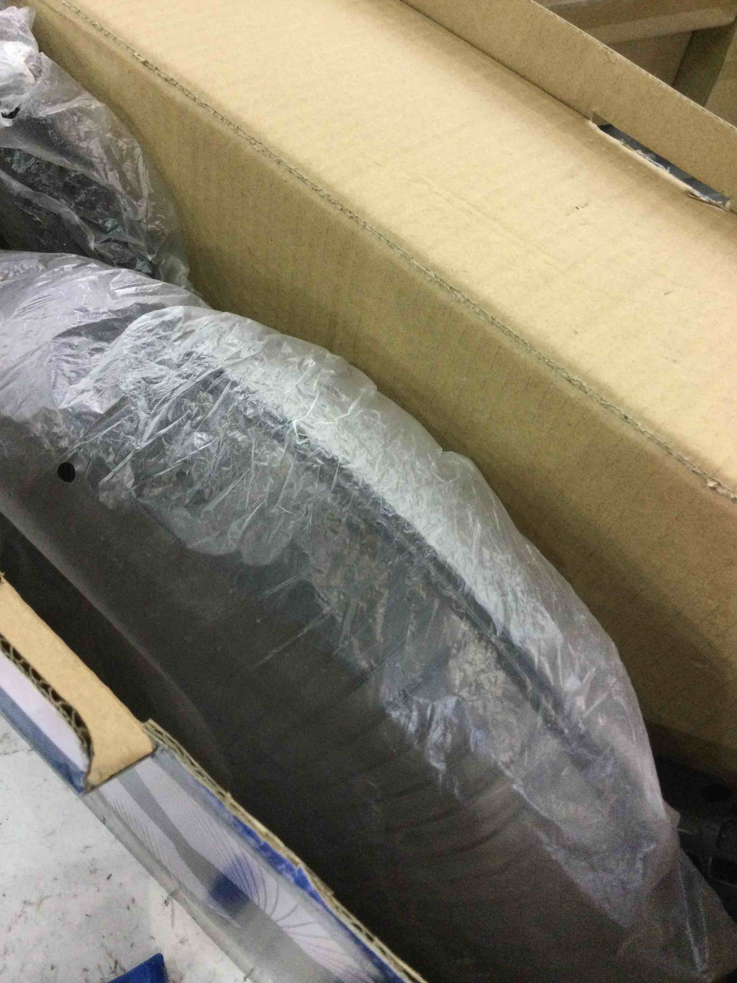 https://s3.amazonaws.com/lotting-images-prod/BargainHunt/EXS01286648_1712669424107.jpeg