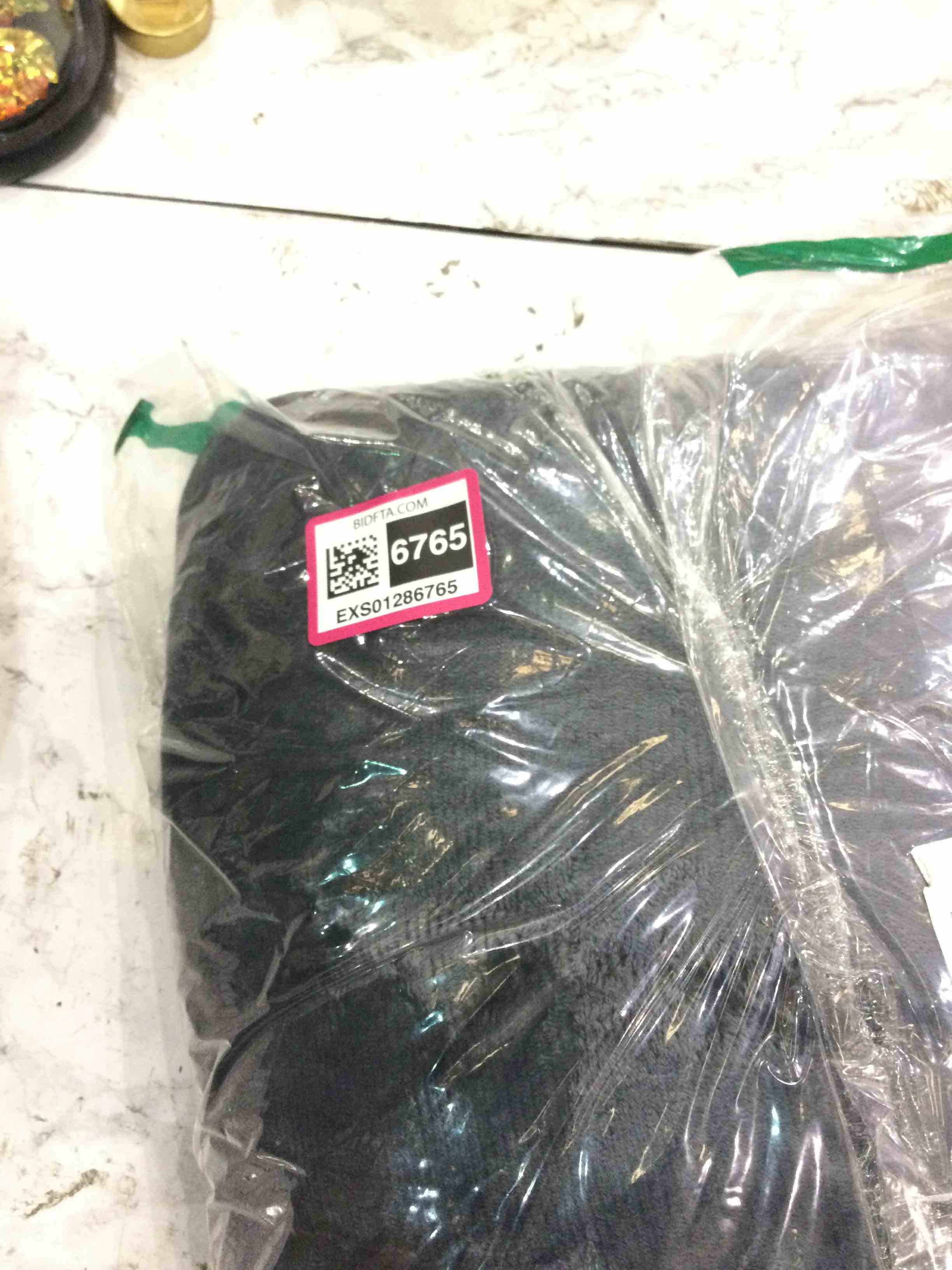 https://s3.amazonaws.com/lotting-images-prod/BargainHunt/EXS01286765_1712683779554.jpeg