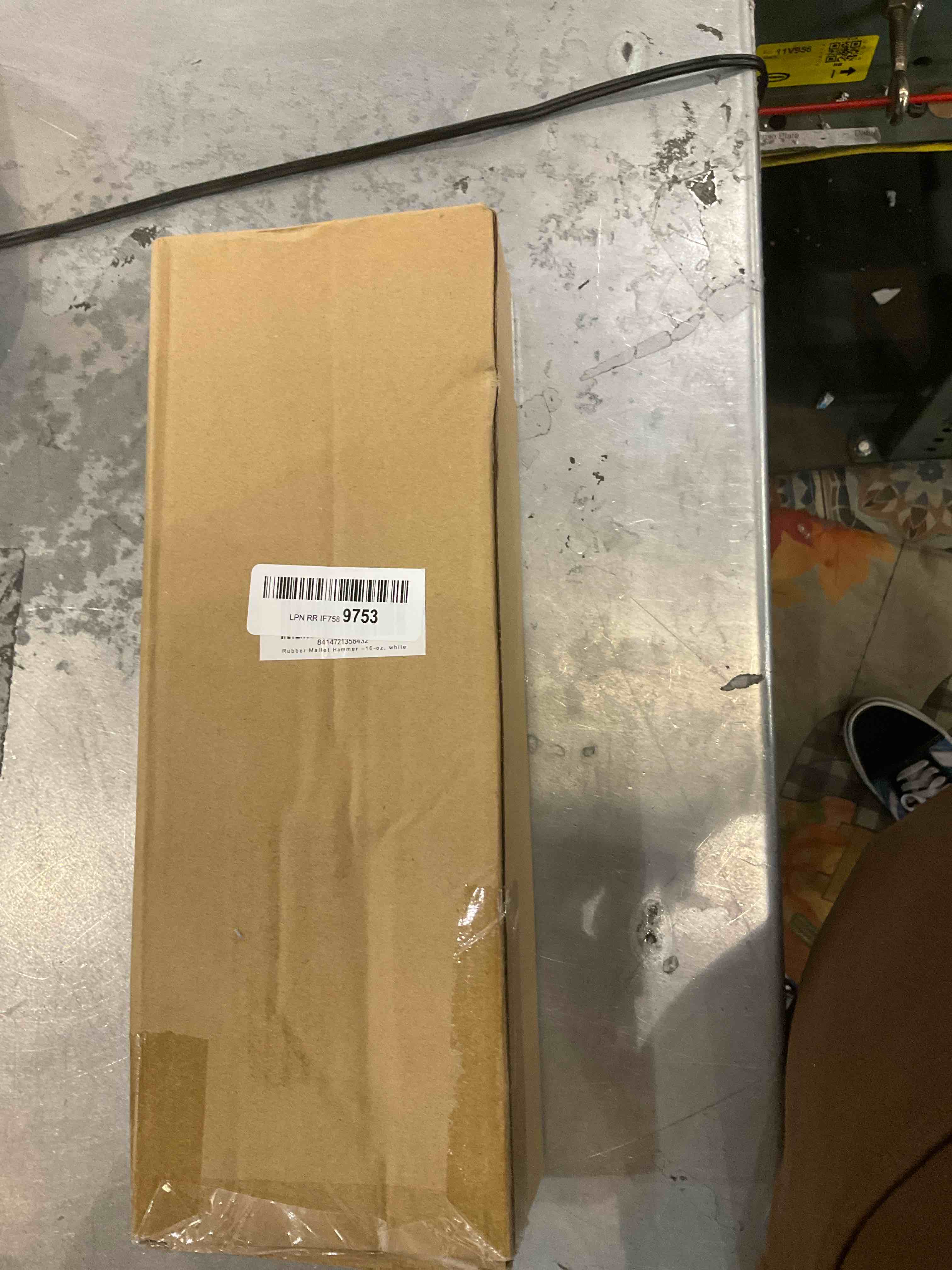 https://s3.amazonaws.com/lotting-images-prod/BargainHunt/EXS01287035_1712070520039.jpeg