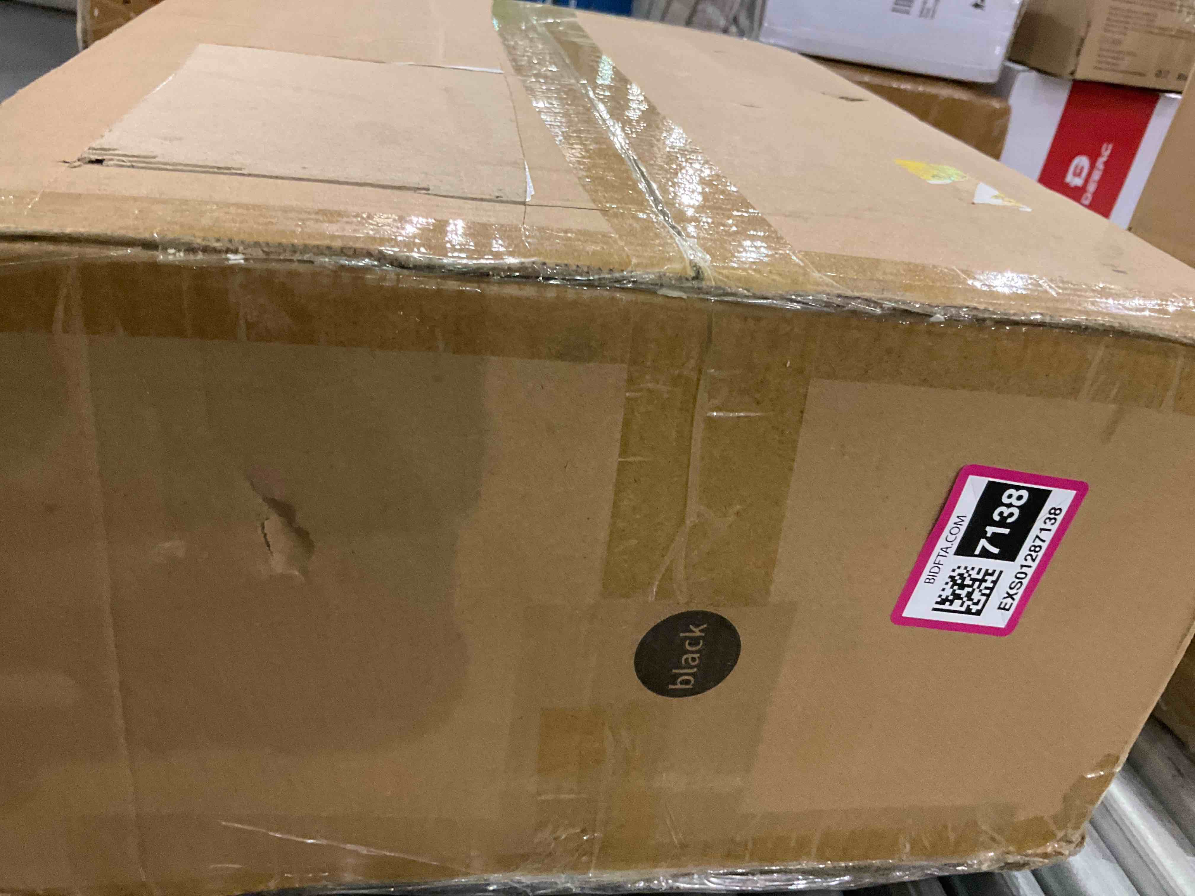 https://s3.amazonaws.com/lotting-images-prod/BargainHunt/EXS01287138_1713962272475.jpeg