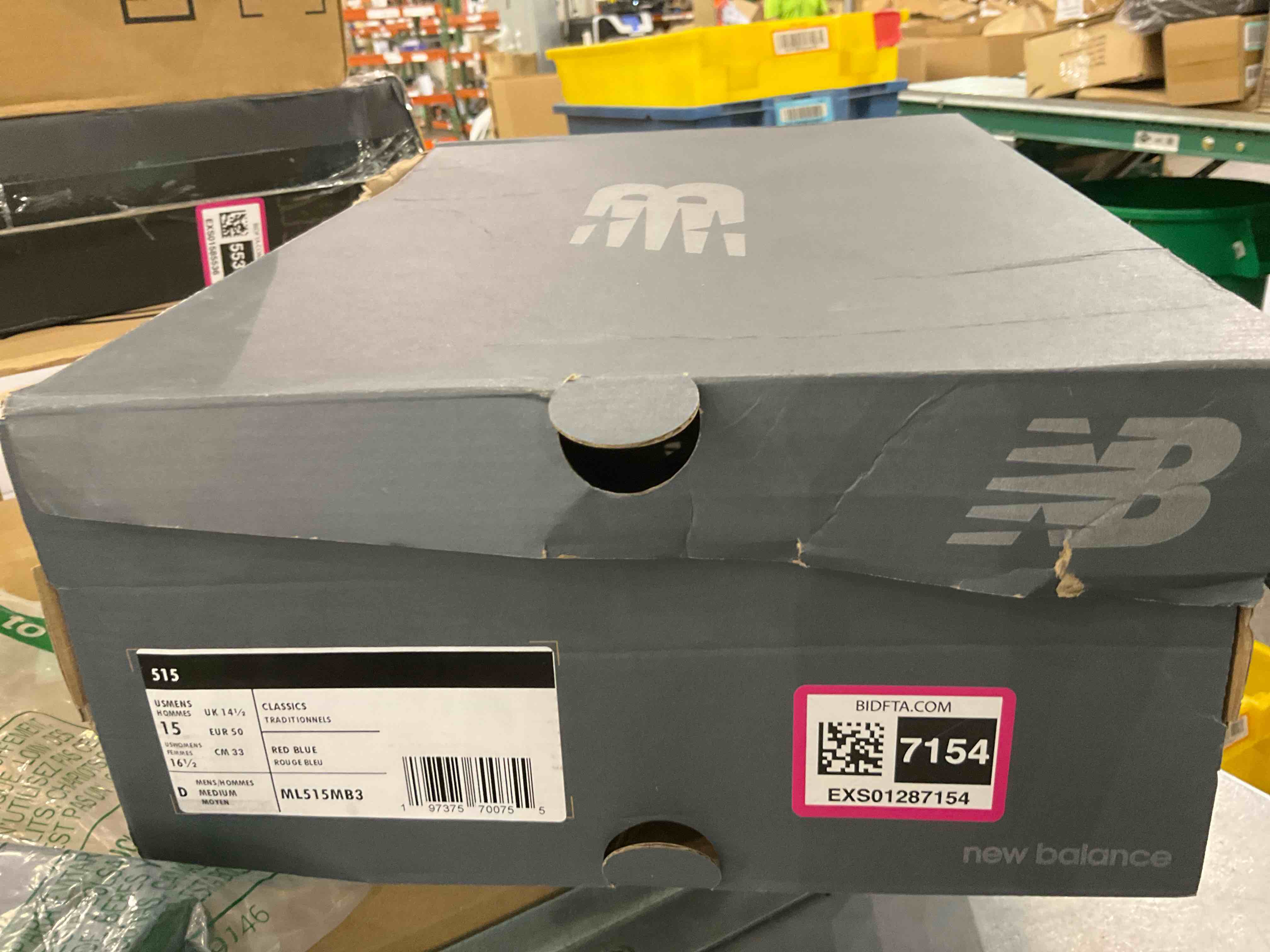 https://s3.amazonaws.com/lotting-images-prod/BargainHunt/EXS01287154_1713969930099.jpeg