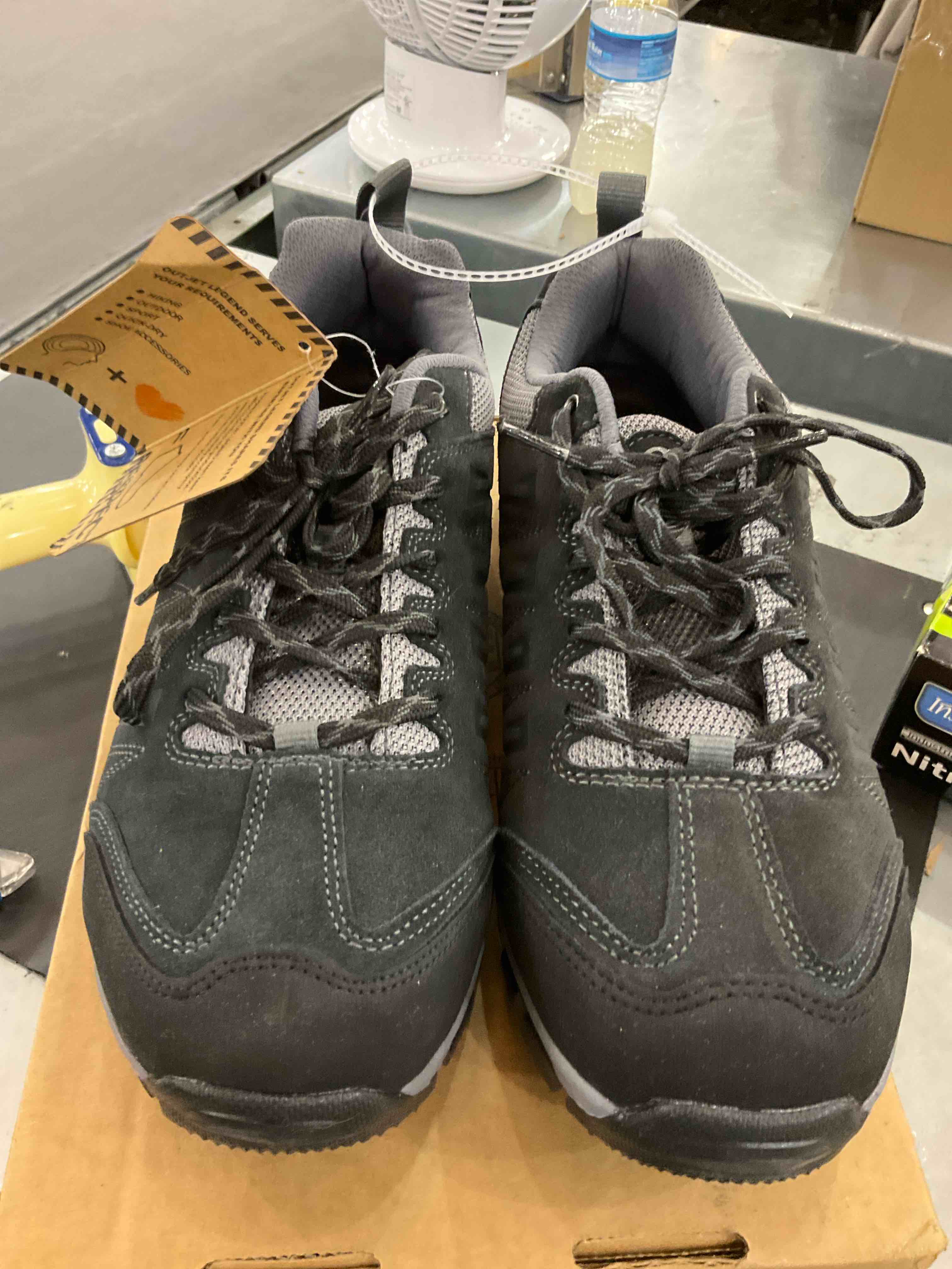 https://s3.amazonaws.com/lotting-images-prod/BargainHunt/EXS01287156_1713970749603.jpeg