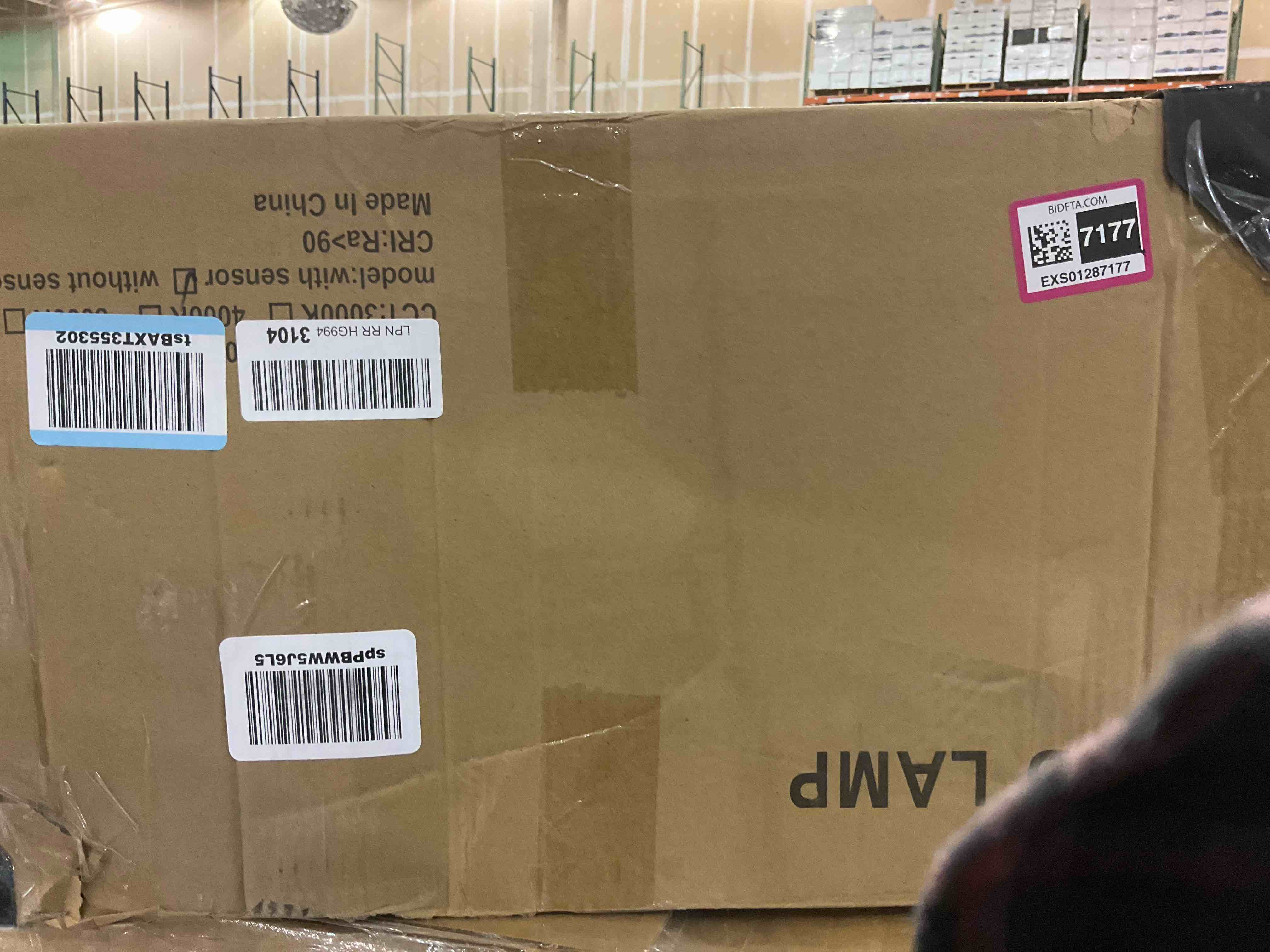 https://s3.amazonaws.com/lotting-images-prod/BargainHunt/EXS01287177_1714045299472.jpeg
