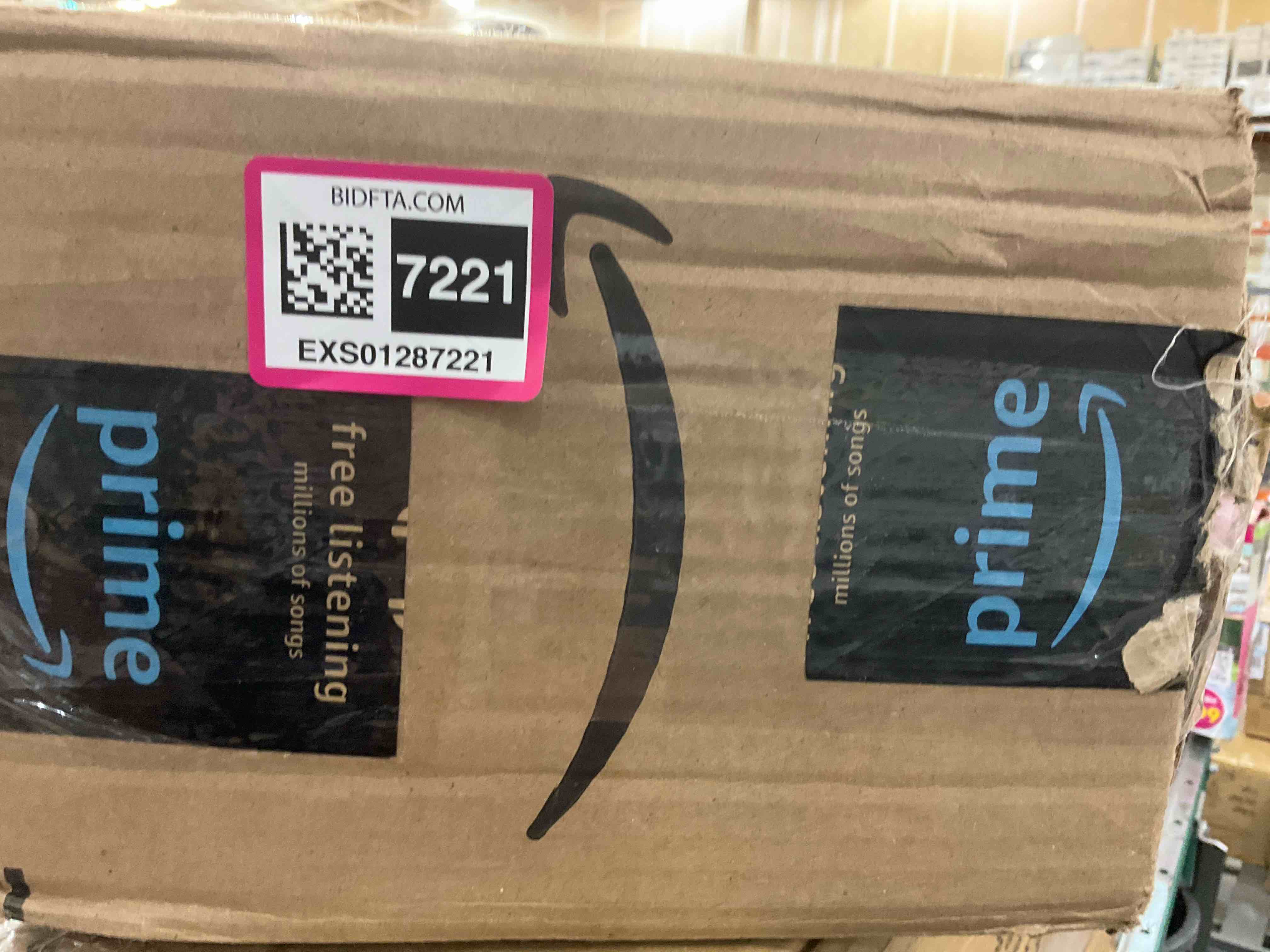 https://s3.amazonaws.com/lotting-images-prod/BargainHunt/EXS01287221_1714059240864.jpeg