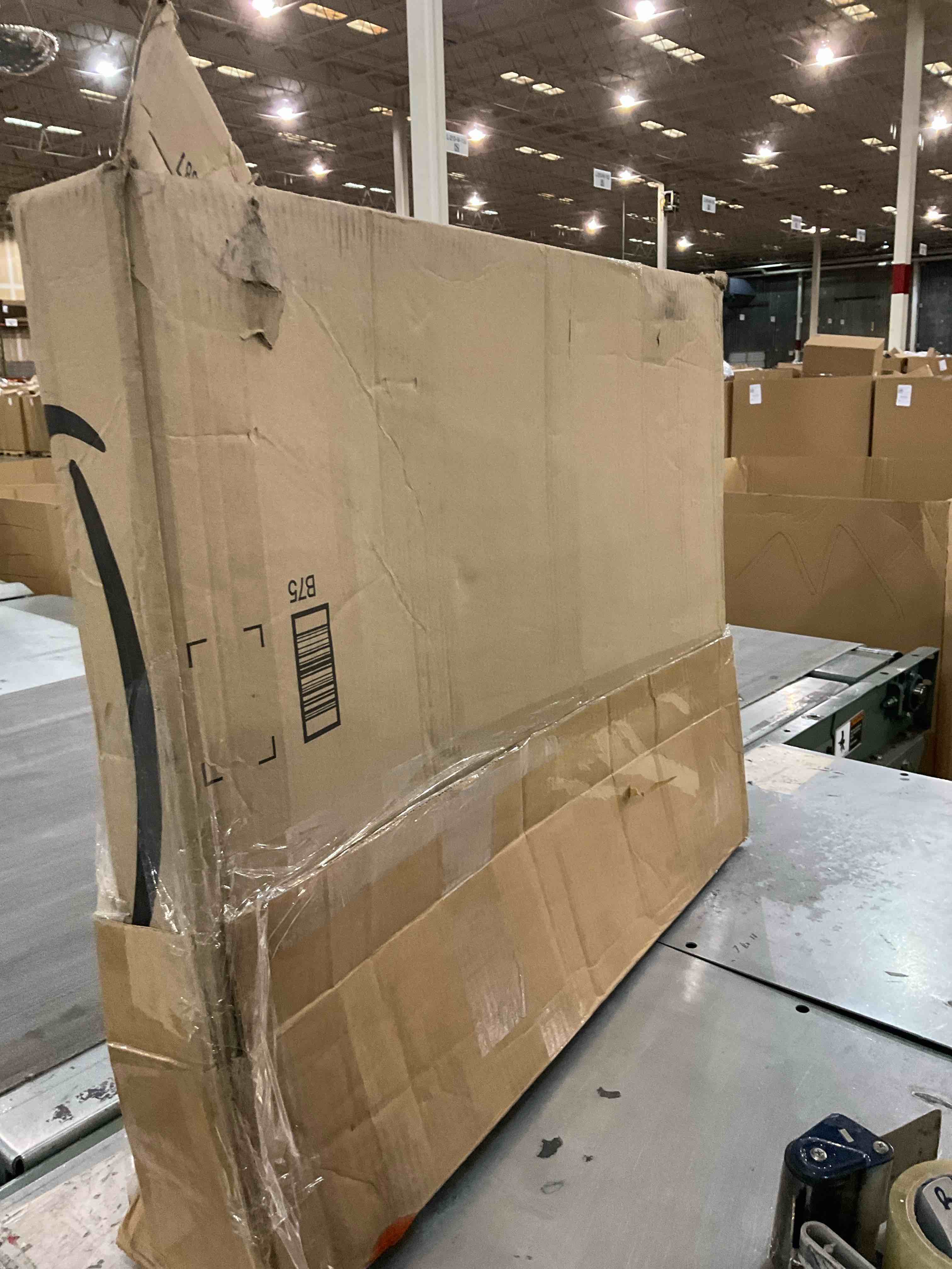 https://s3.amazonaws.com/lotting-images-prod/BargainHunt/EXS01287568_1712846948371.jpeg