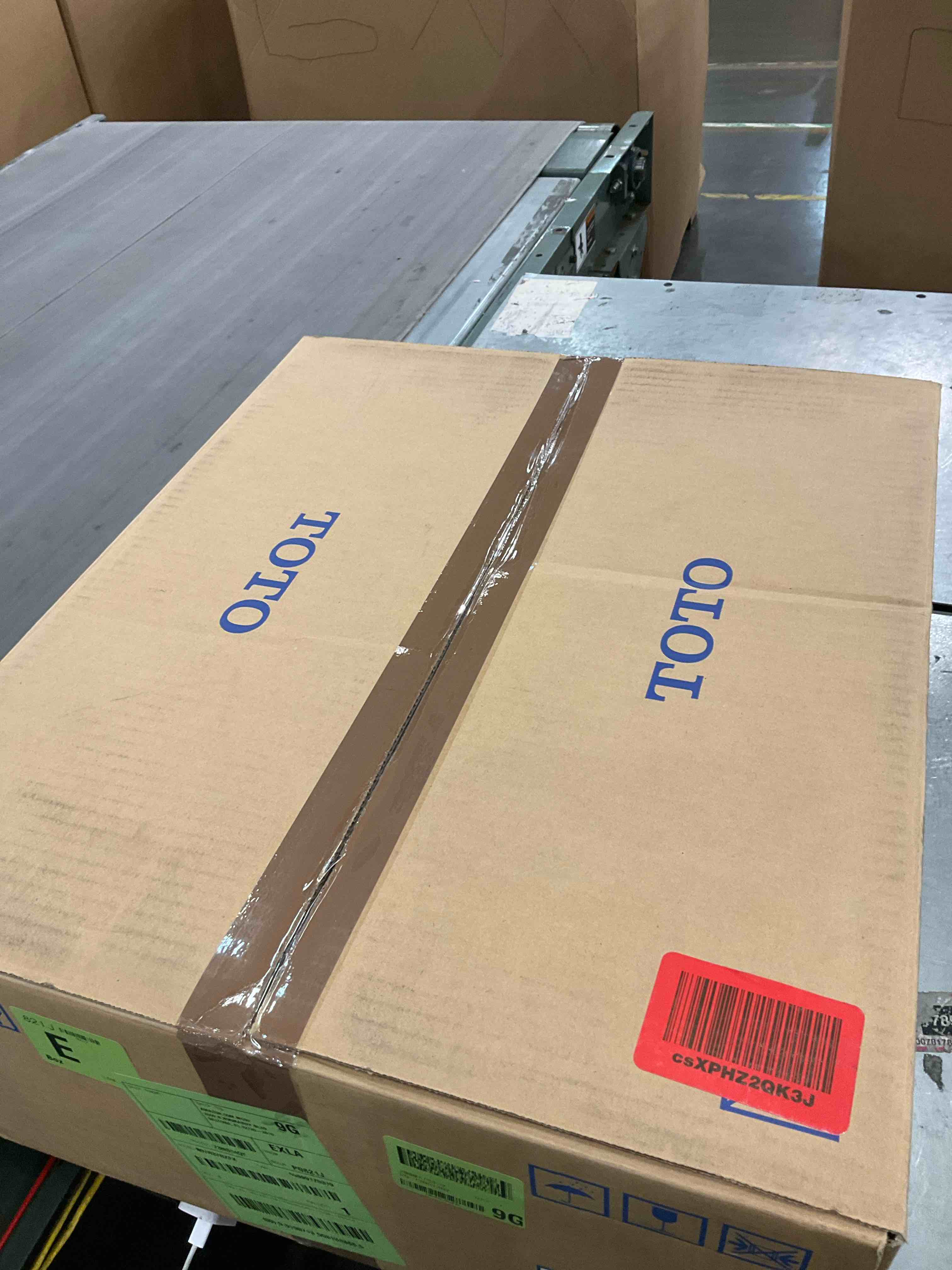https://s3.amazonaws.com/lotting-images-prod/BargainHunt/EXS01287581_1712848684080.jpeg