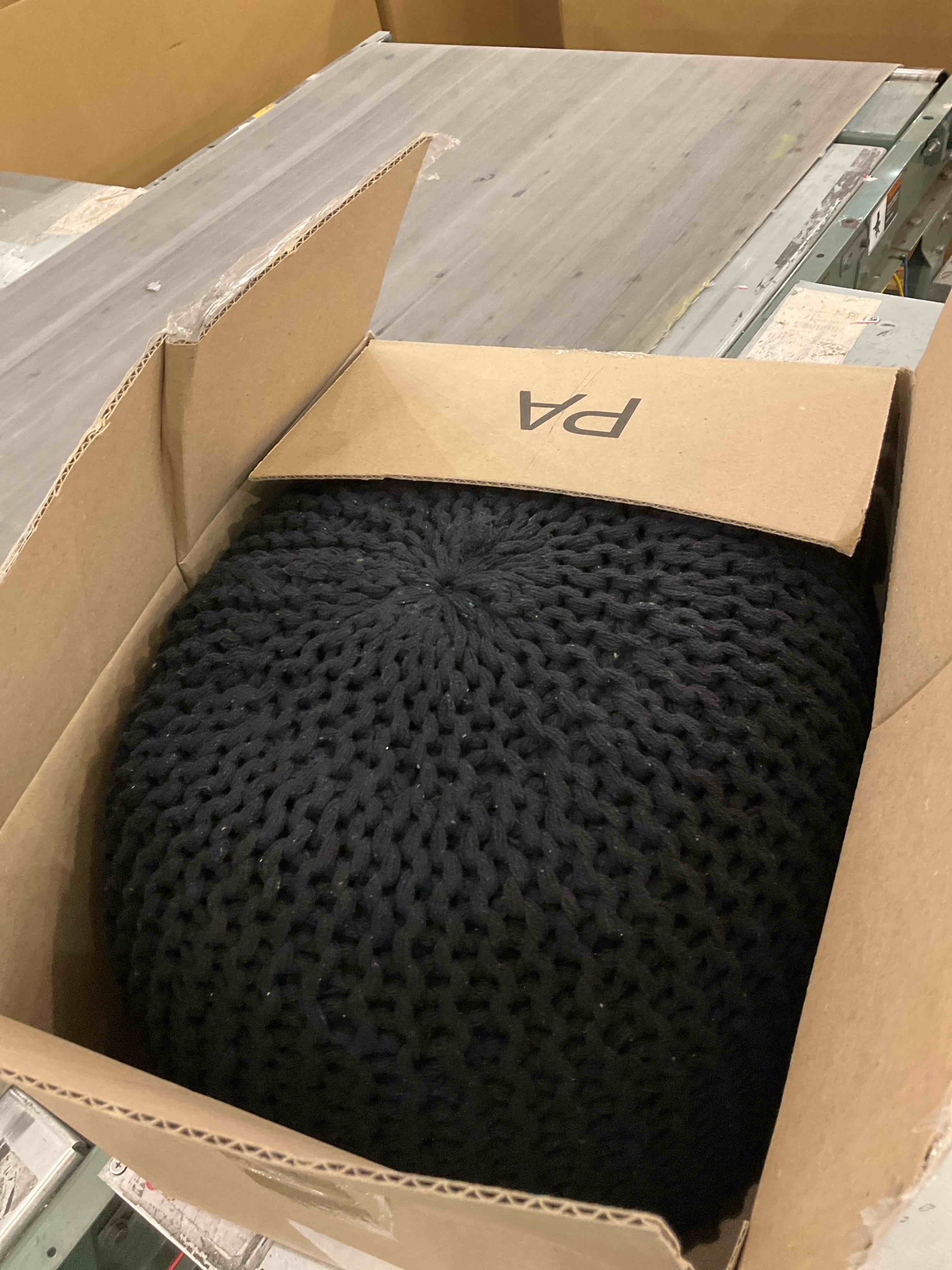 https://s3.amazonaws.com/lotting-images-prod/BargainHunt/EXS01287611_1712858038571.jpeg