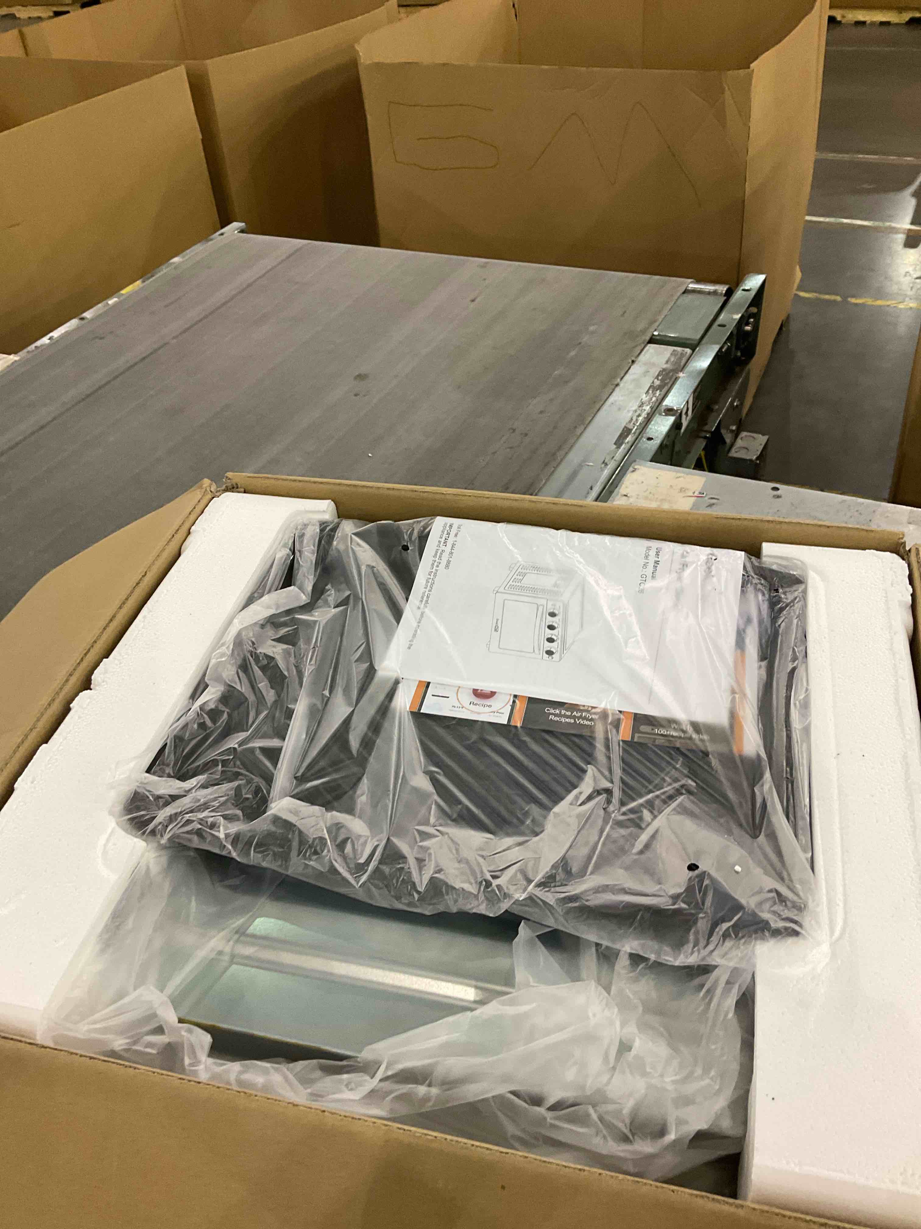 https://s3.amazonaws.com/lotting-images-prod/BargainHunt/EXS01287849_1713181276281.jpeg