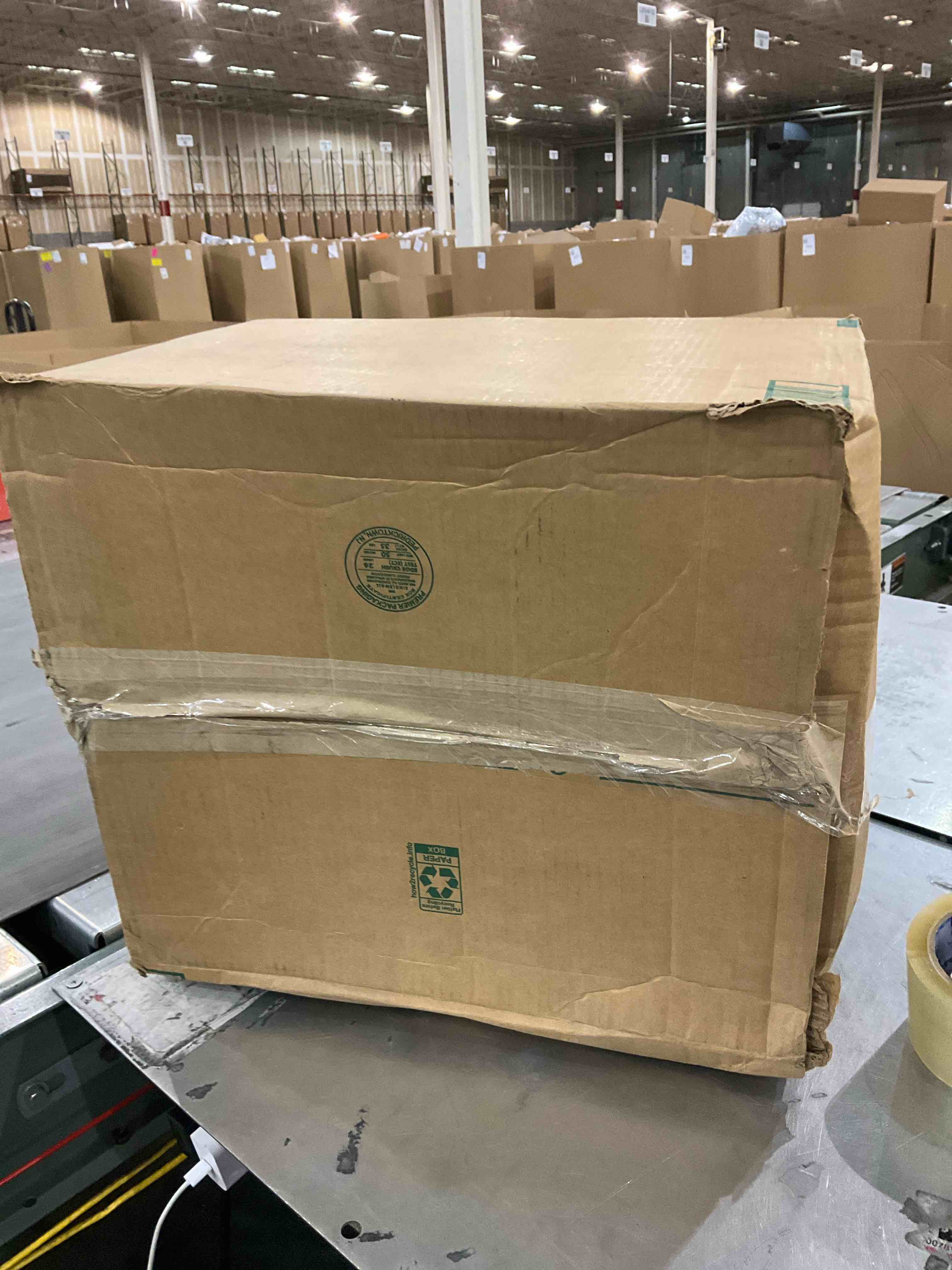 https://s3.amazonaws.com/lotting-images-prod/BargainHunt/EXS01287858_1713182141919.jpeg
