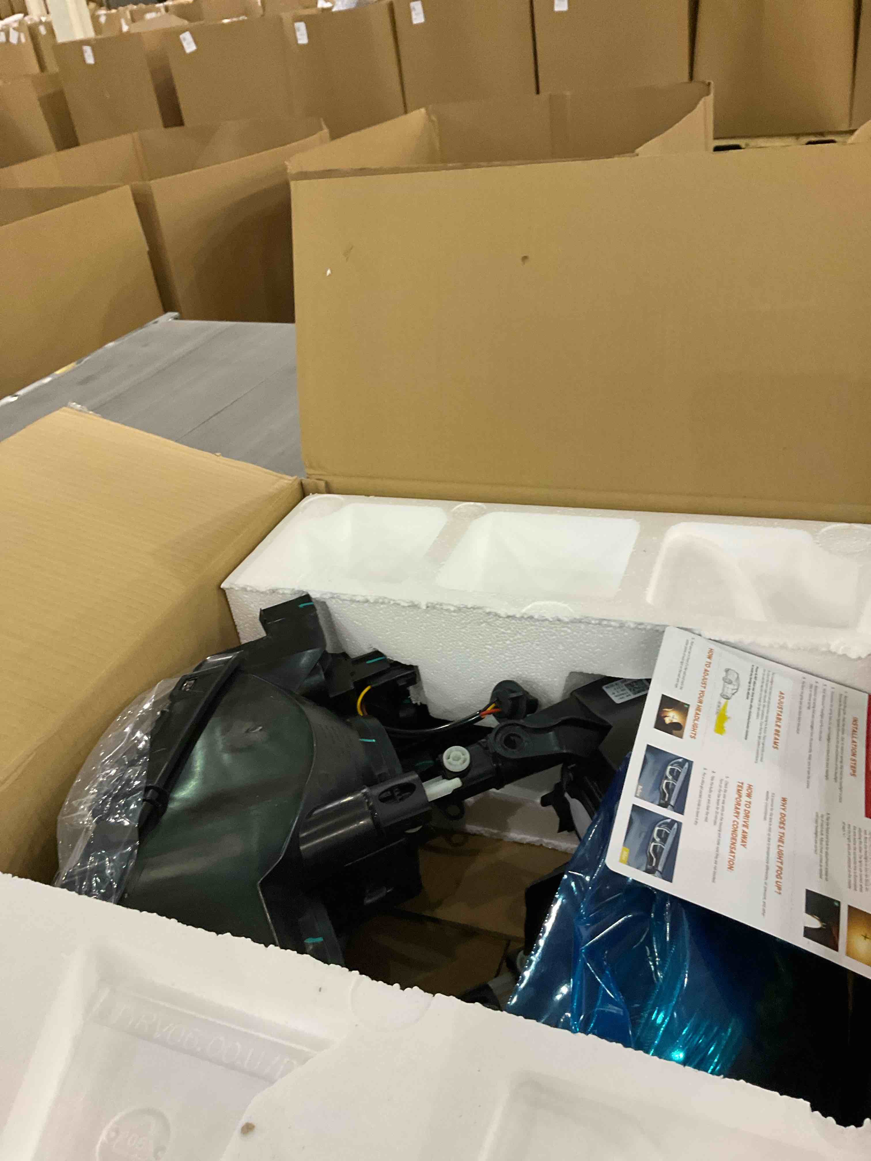 https://s3.amazonaws.com/lotting-images-prod/BargainHunt/EXS01287861_1713182520132.jpeg
