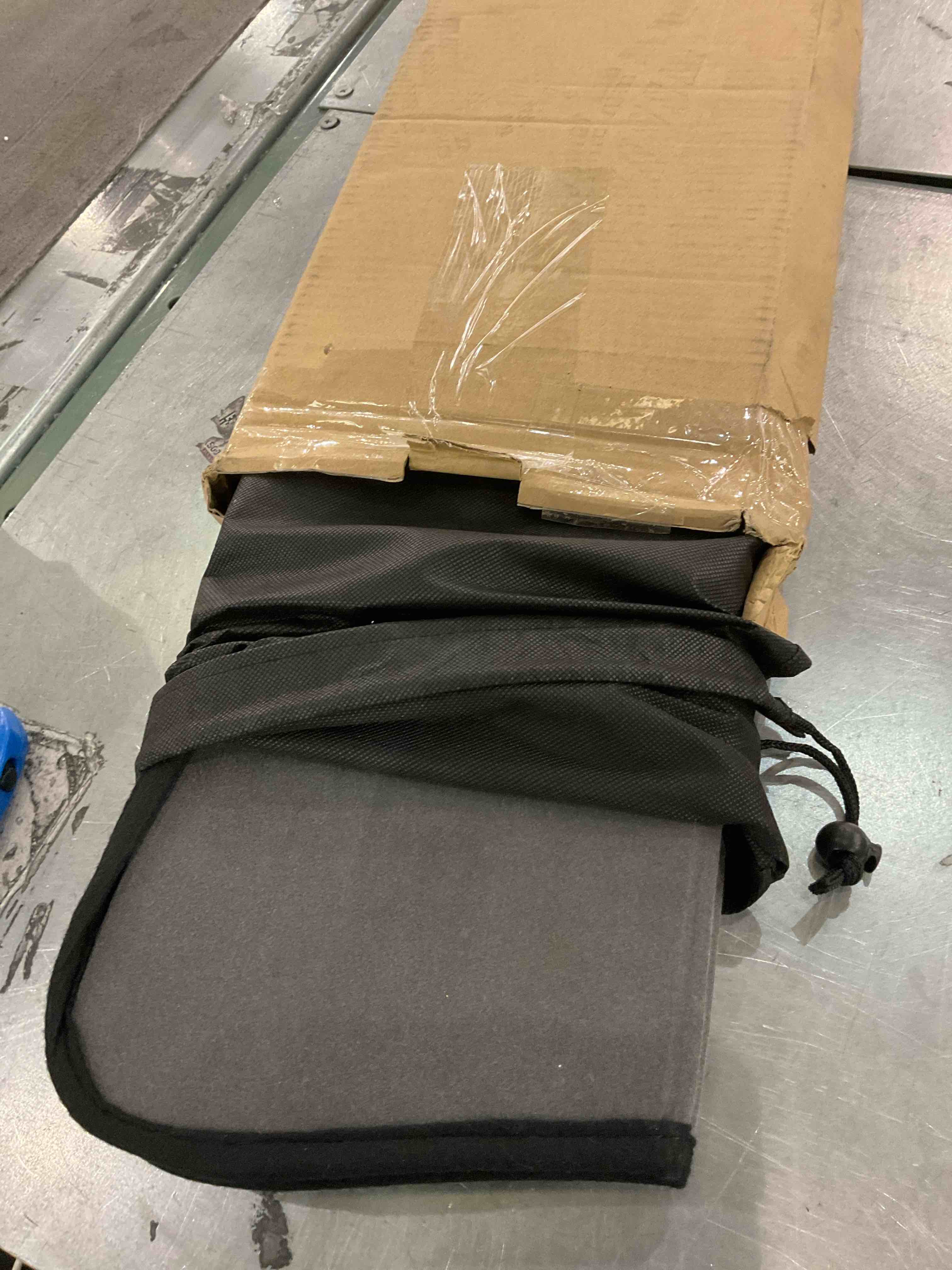 https://s3.amazonaws.com/lotting-images-prod/BargainHunt/EXS01287864_1713182902264.jpeg