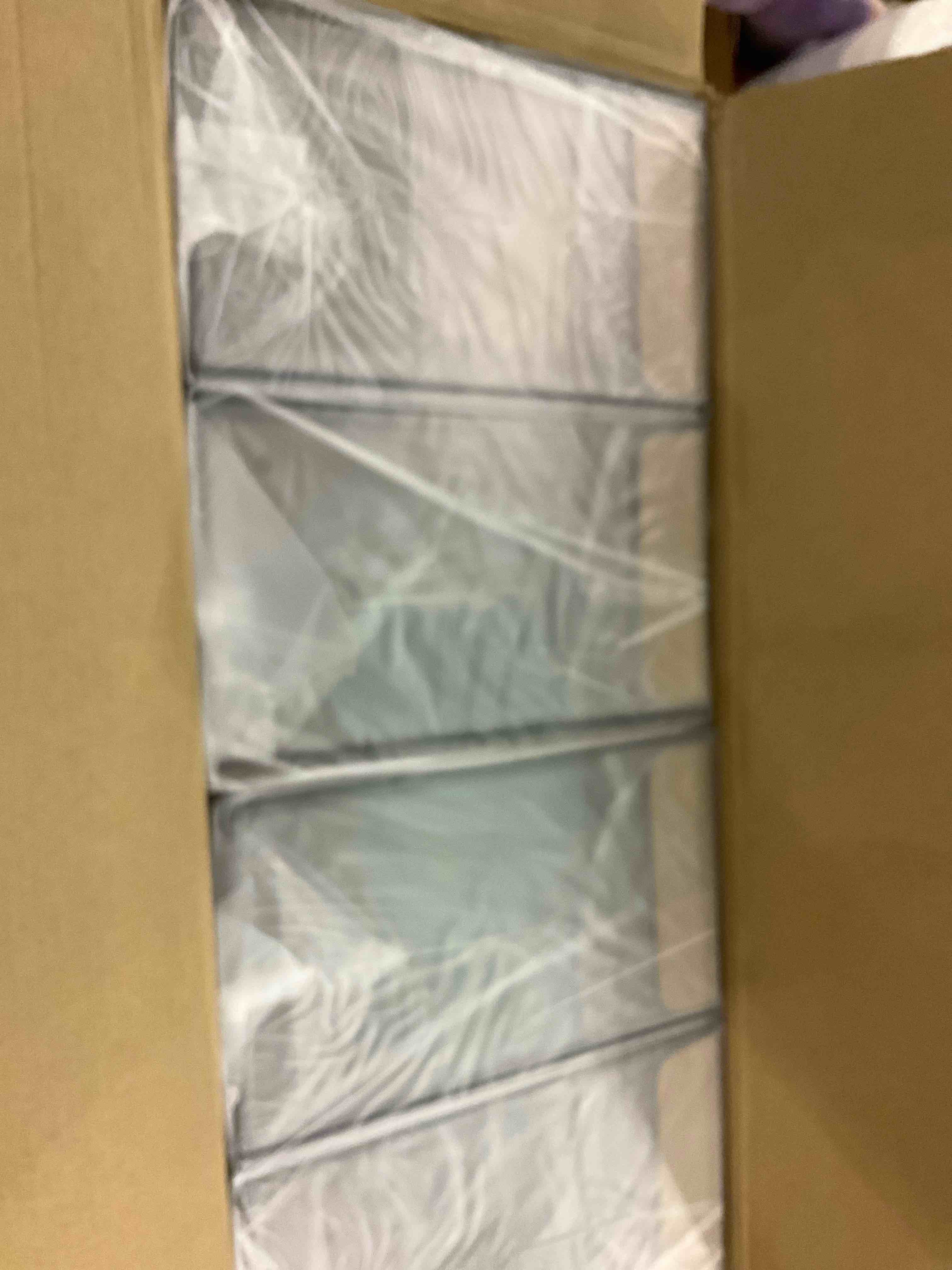 https://s3.amazonaws.com/lotting-images-prod/BargainHunt/EXS01288268_1712757644631.jpeg