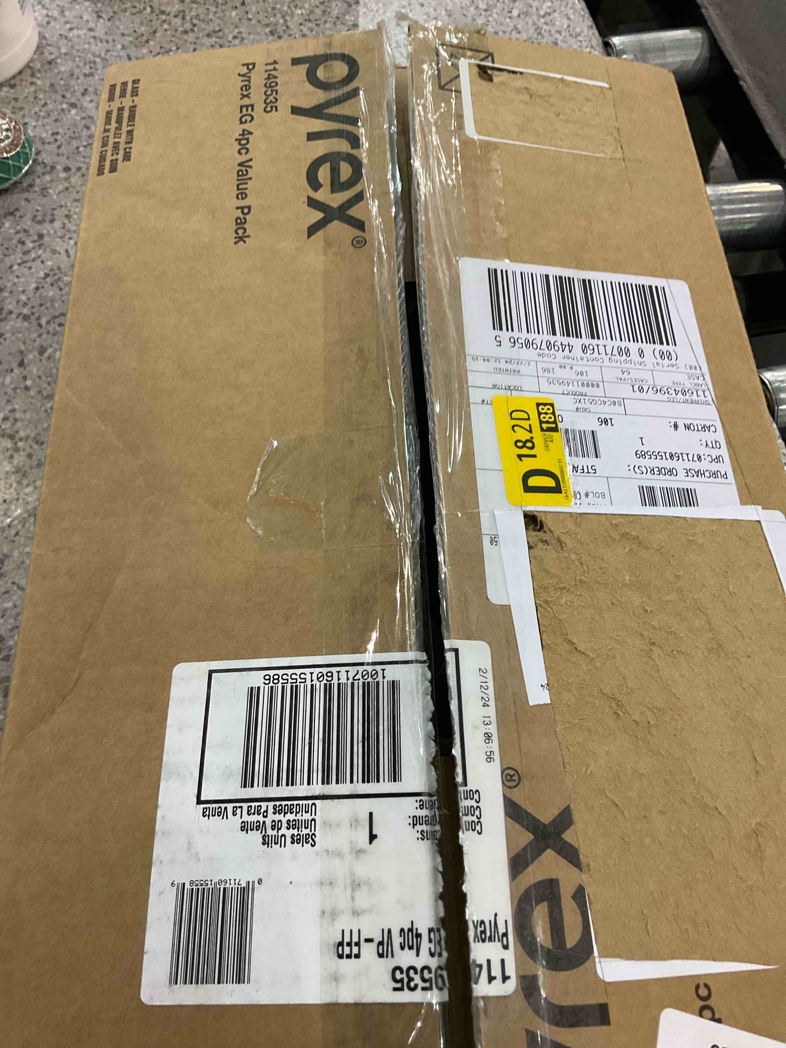 https://s3.amazonaws.com/lotting-images-prod/BargainHunt/EXS01288364_1712835389375.jpeg