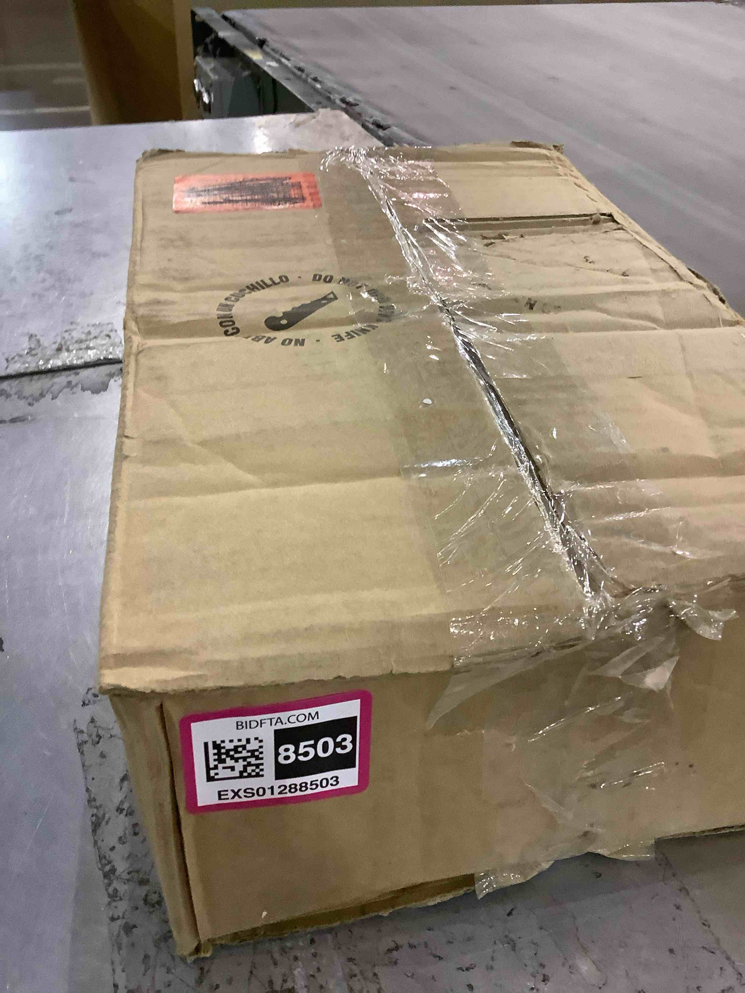 https://s3.amazonaws.com/lotting-images-prod/BargainHunt/EXS01288503_1712834412717.jpeg