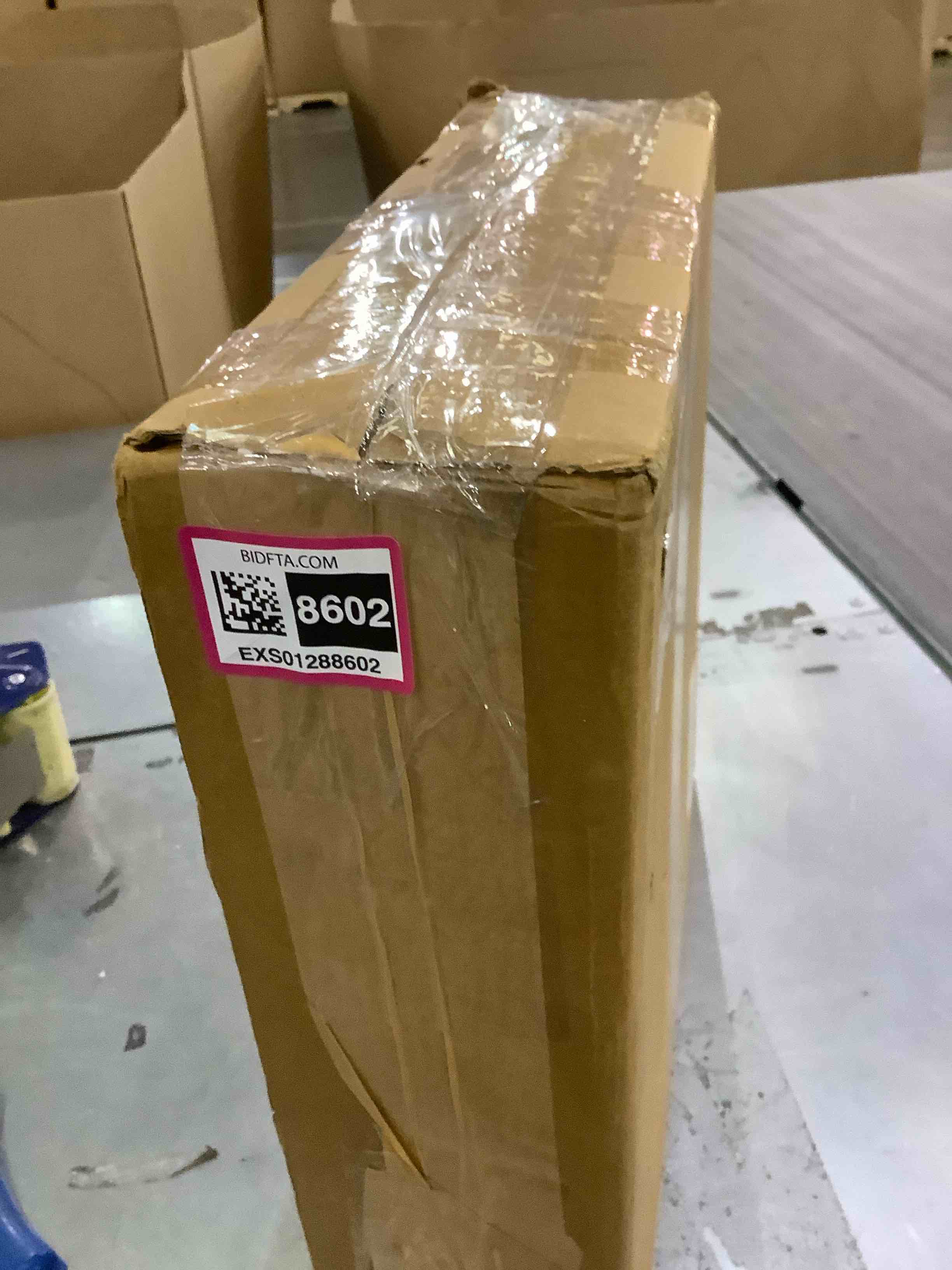 https://s3.amazonaws.com/lotting-images-prod/BargainHunt/EXS01288602_1712850106035.jpeg