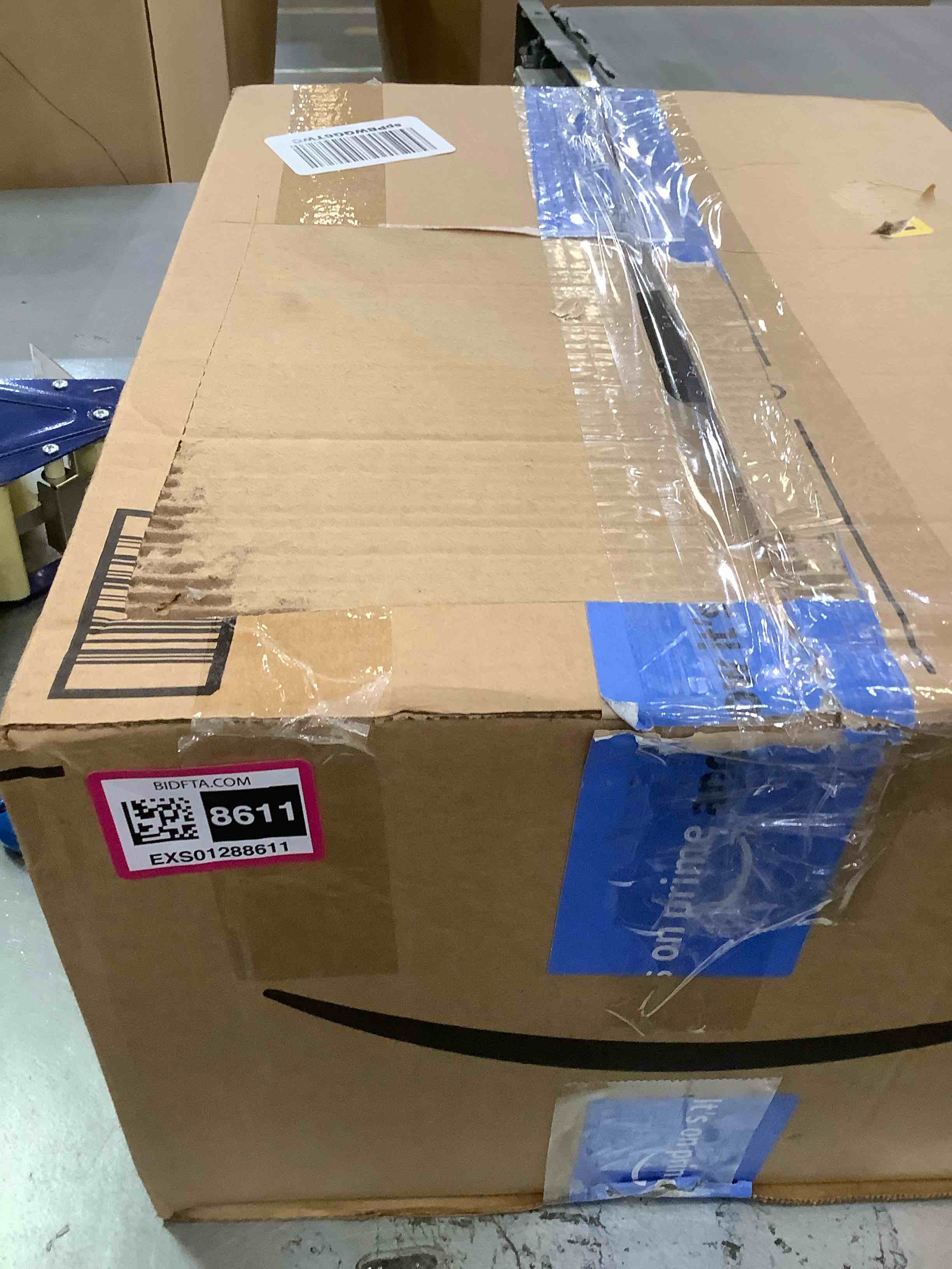 https://s3.amazonaws.com/lotting-images-prod/BargainHunt/EXS01288611_1712855397781.jpeg