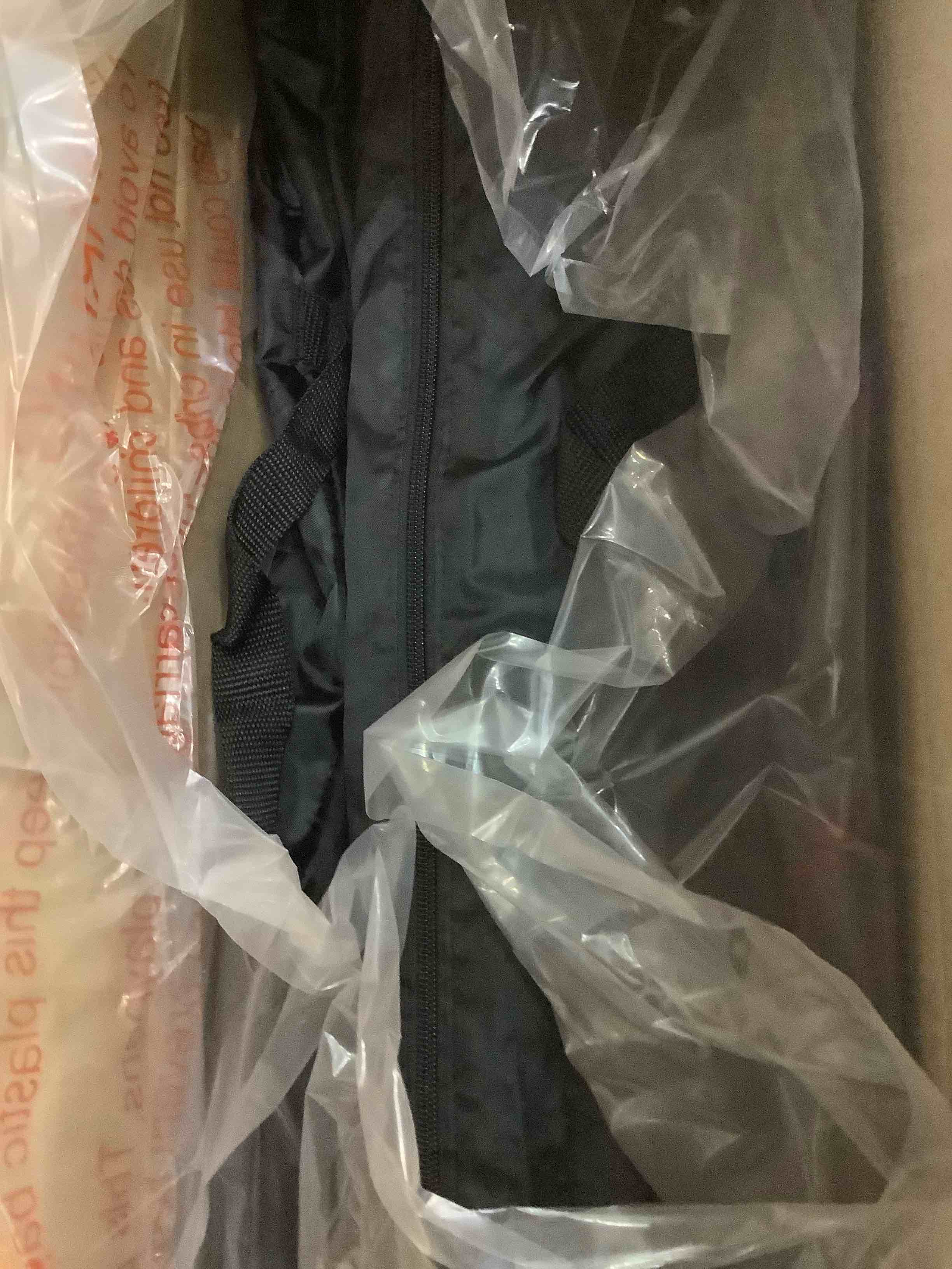 https://s3.amazonaws.com/lotting-images-prod/BargainHunt/EXS01288616_1712856192515.jpeg