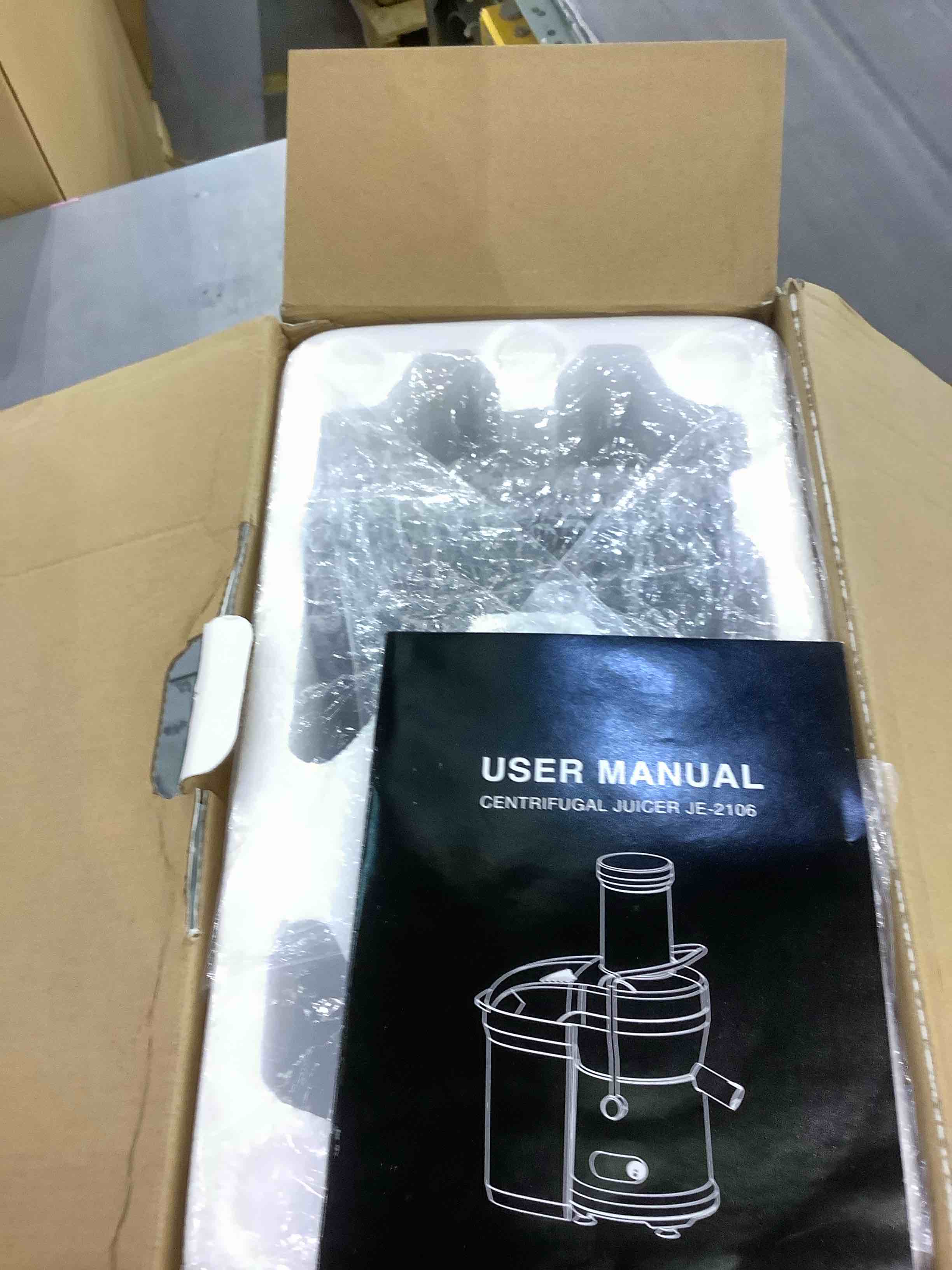 Juicer Machine, 1200W Juicer with 3" Feed Chute for Whole Fruits and Veg, Dual Speeds Centrifugal Juice Extractor, High Juice Yield, Full Copper Motor, Easy to Clean, BPA Free