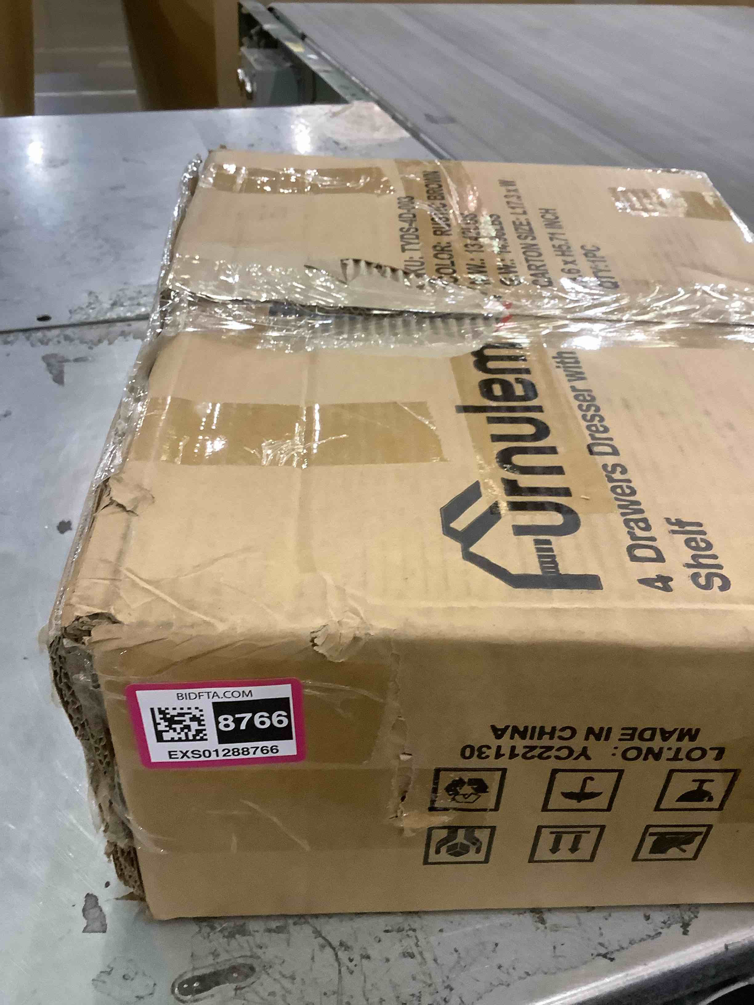 https://s3.amazonaws.com/lotting-images-prod/BargainHunt/EXS01288766_1712936222239.jpeg