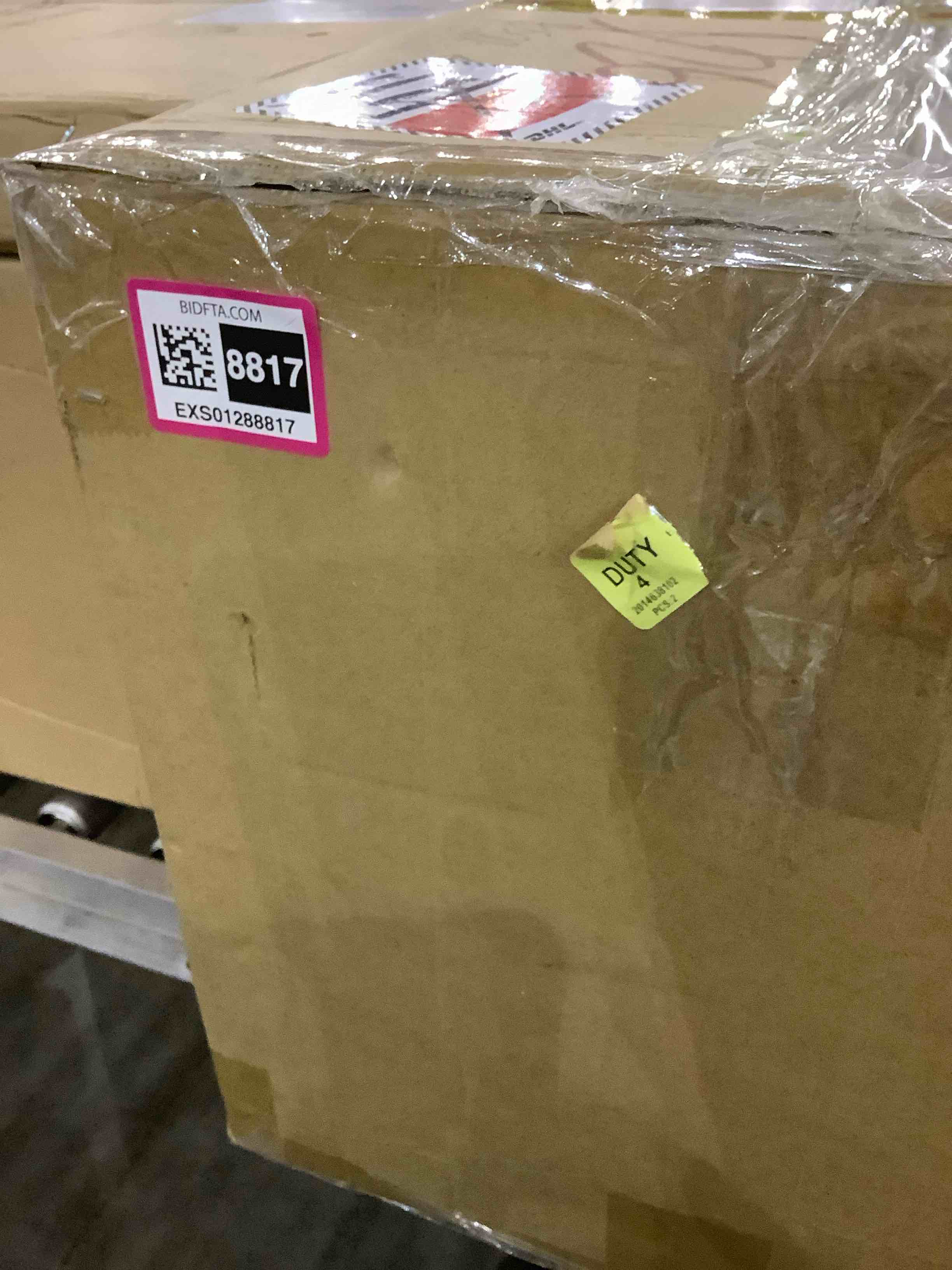 https://s3.amazonaws.com/lotting-images-prod/BargainHunt/EXS01288817_1713181697422.jpeg