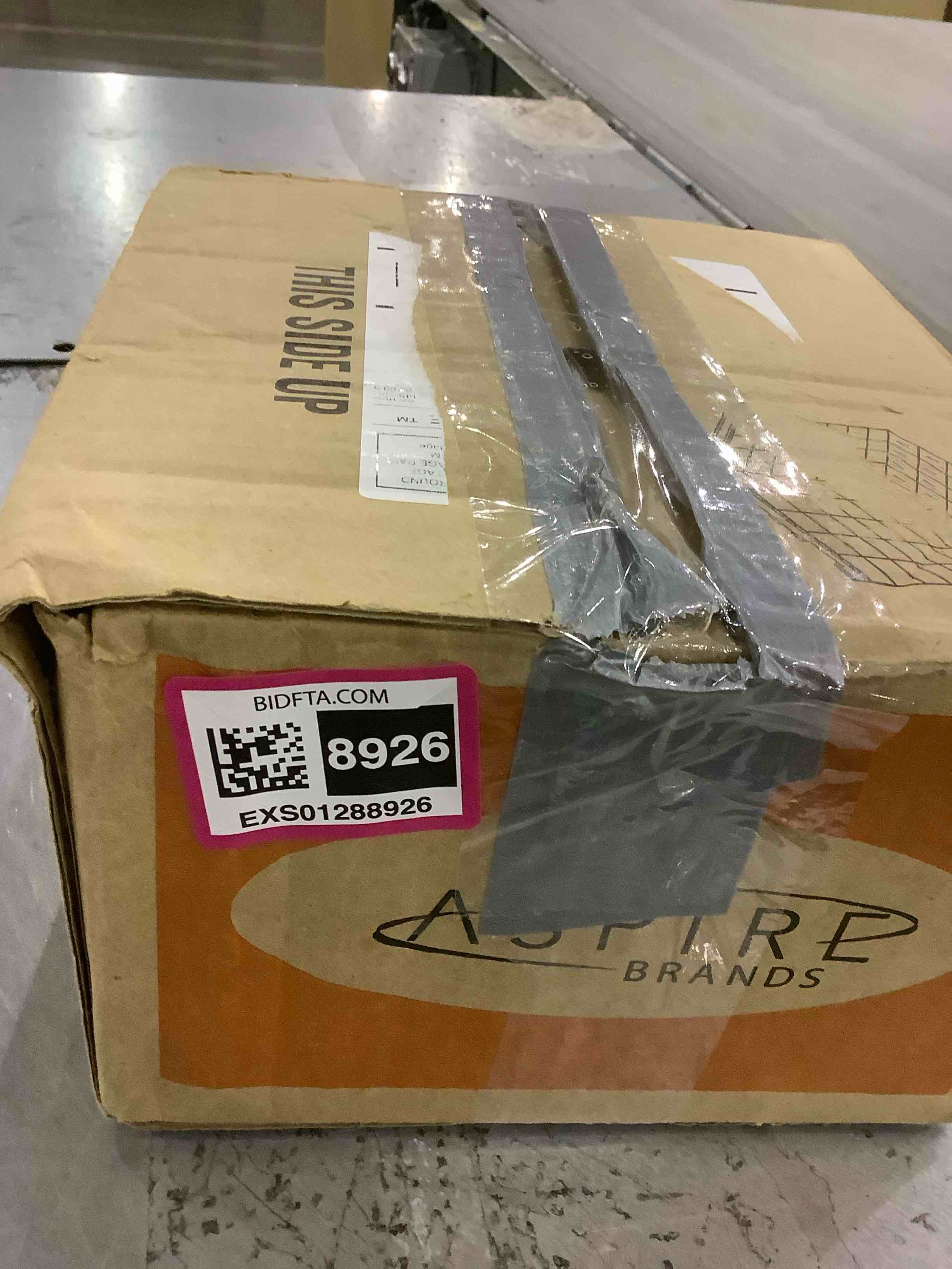 https://s3.amazonaws.com/lotting-images-prod/BargainHunt/EXS01288926_1713358499804.jpeg