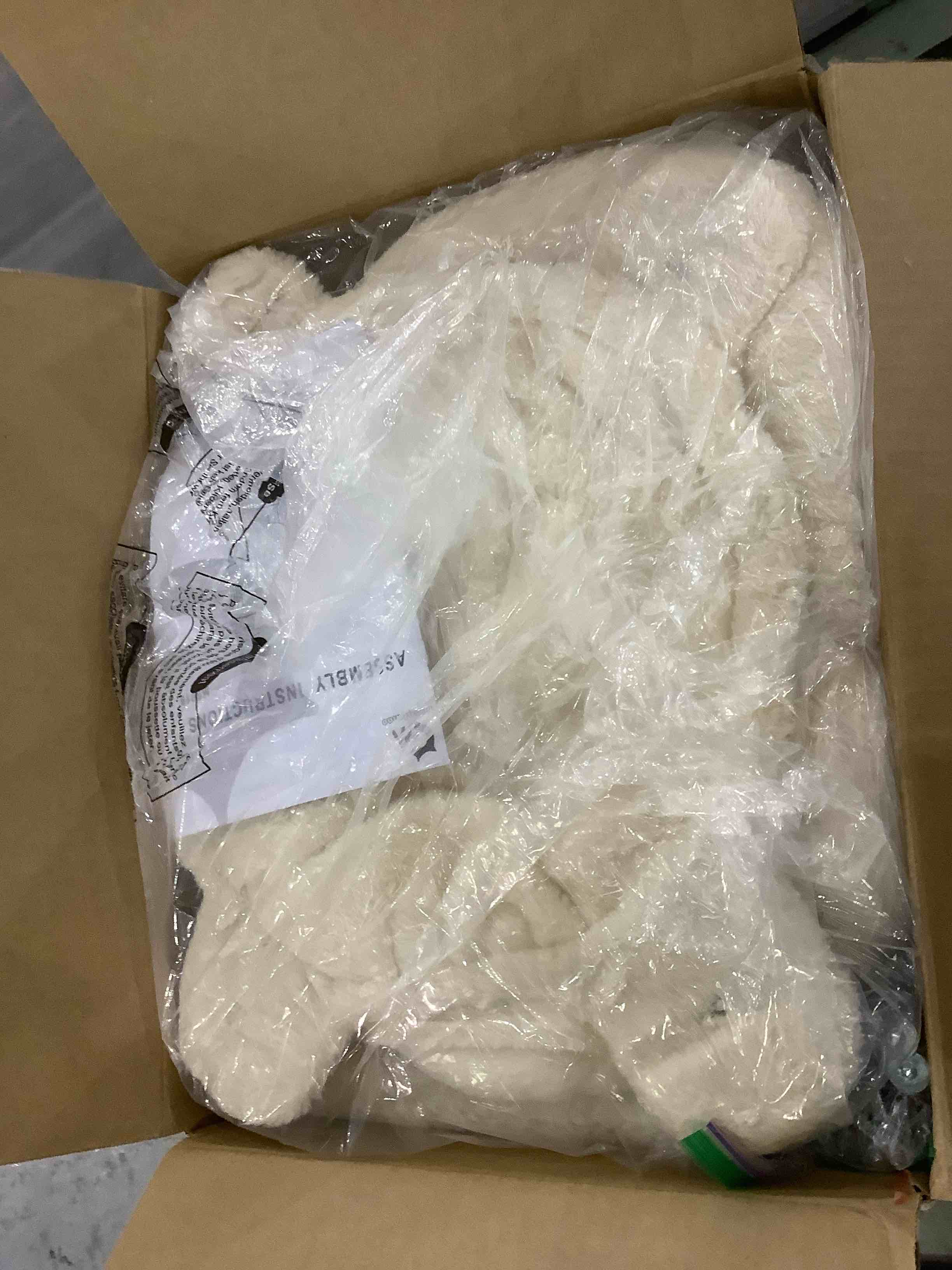 https://s3.amazonaws.com/lotting-images-prod/BargainHunt/EXS01288941_1713529533095.jpeg