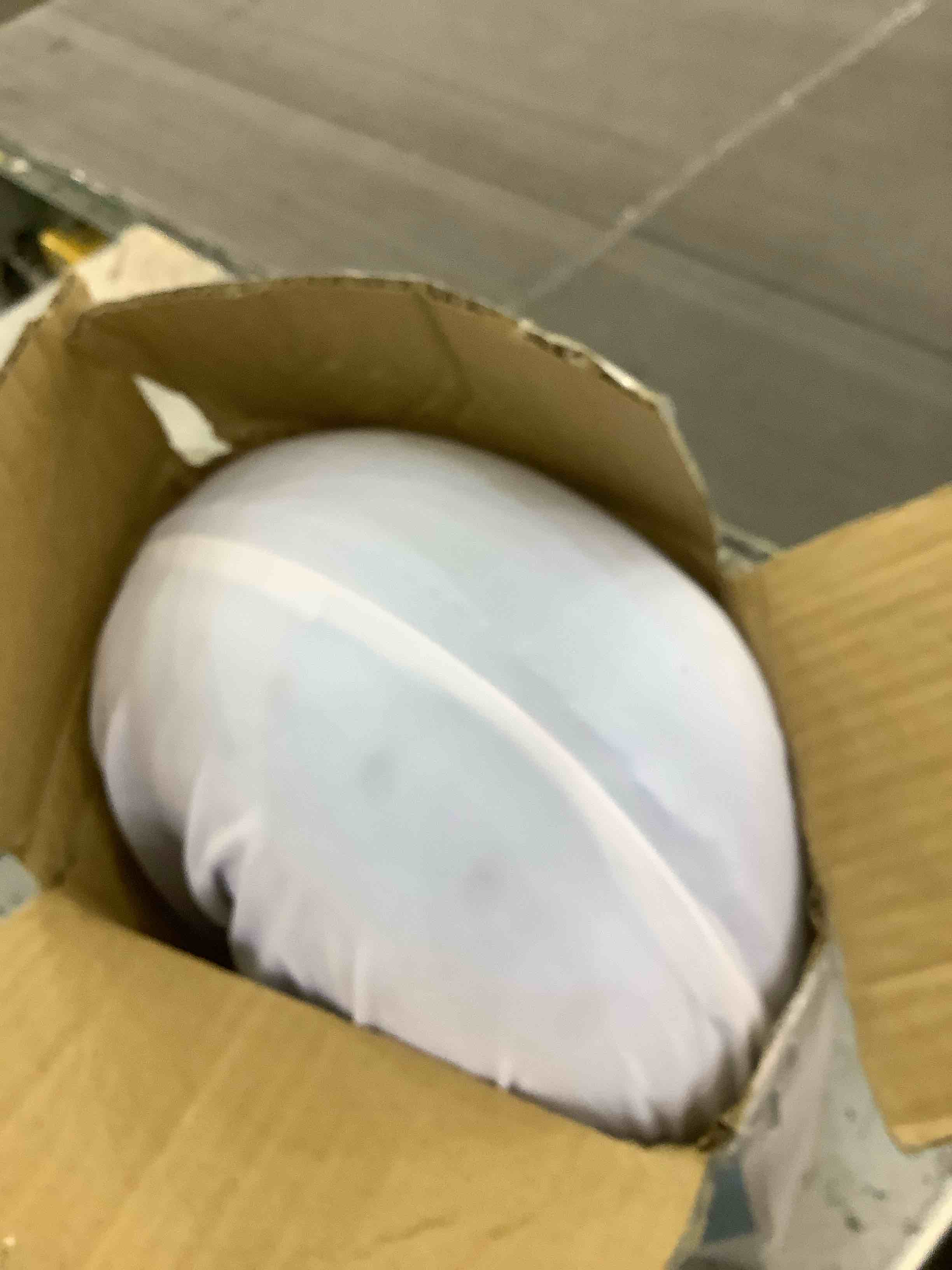 https://s3.amazonaws.com/lotting-images-prod/BargainHunt/EXS01288945_1713530514897.jpeg