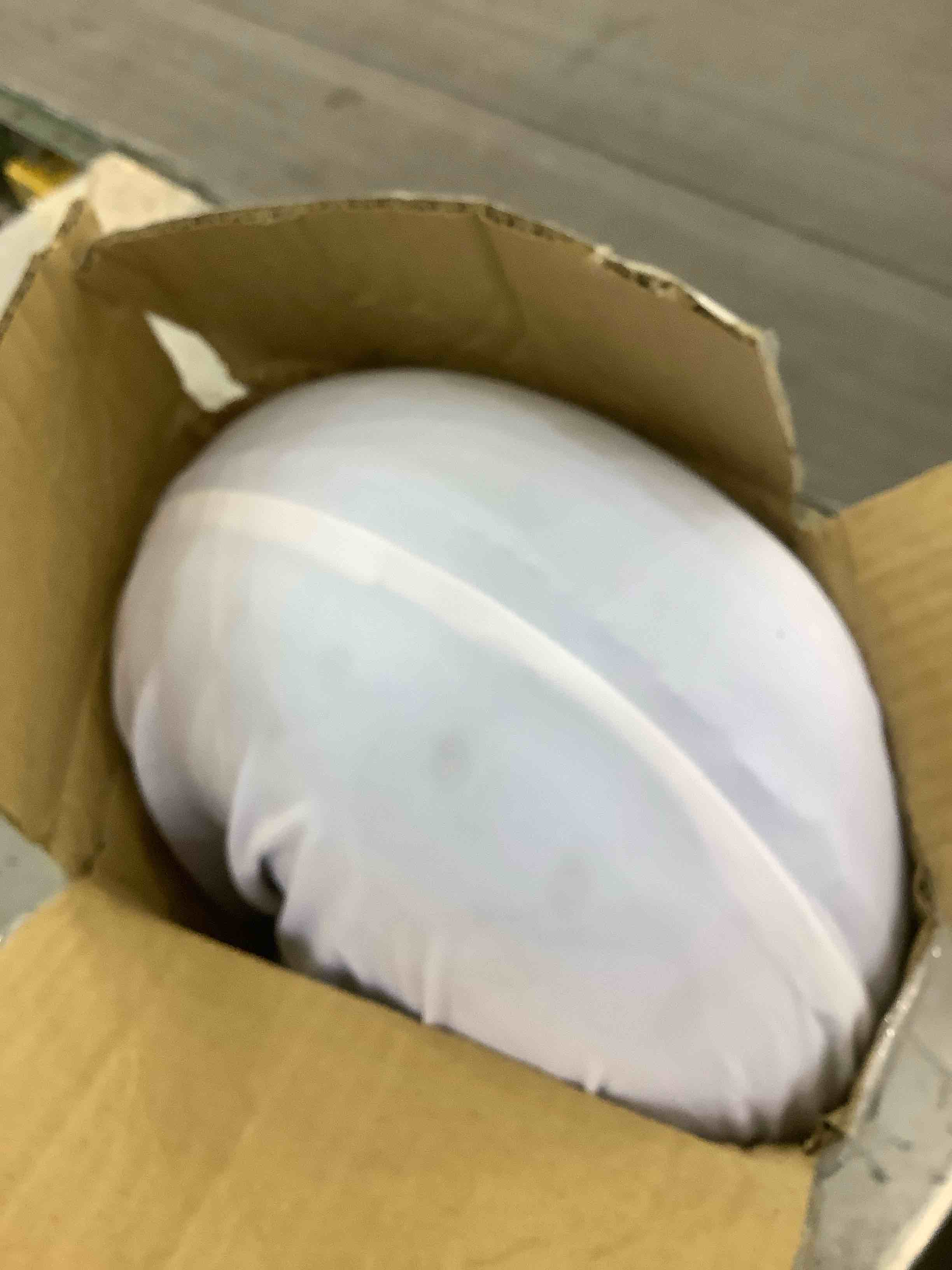 https://s3.amazonaws.com/lotting-images-prod/BargainHunt/EXS01288945_1713530517481.jpeg