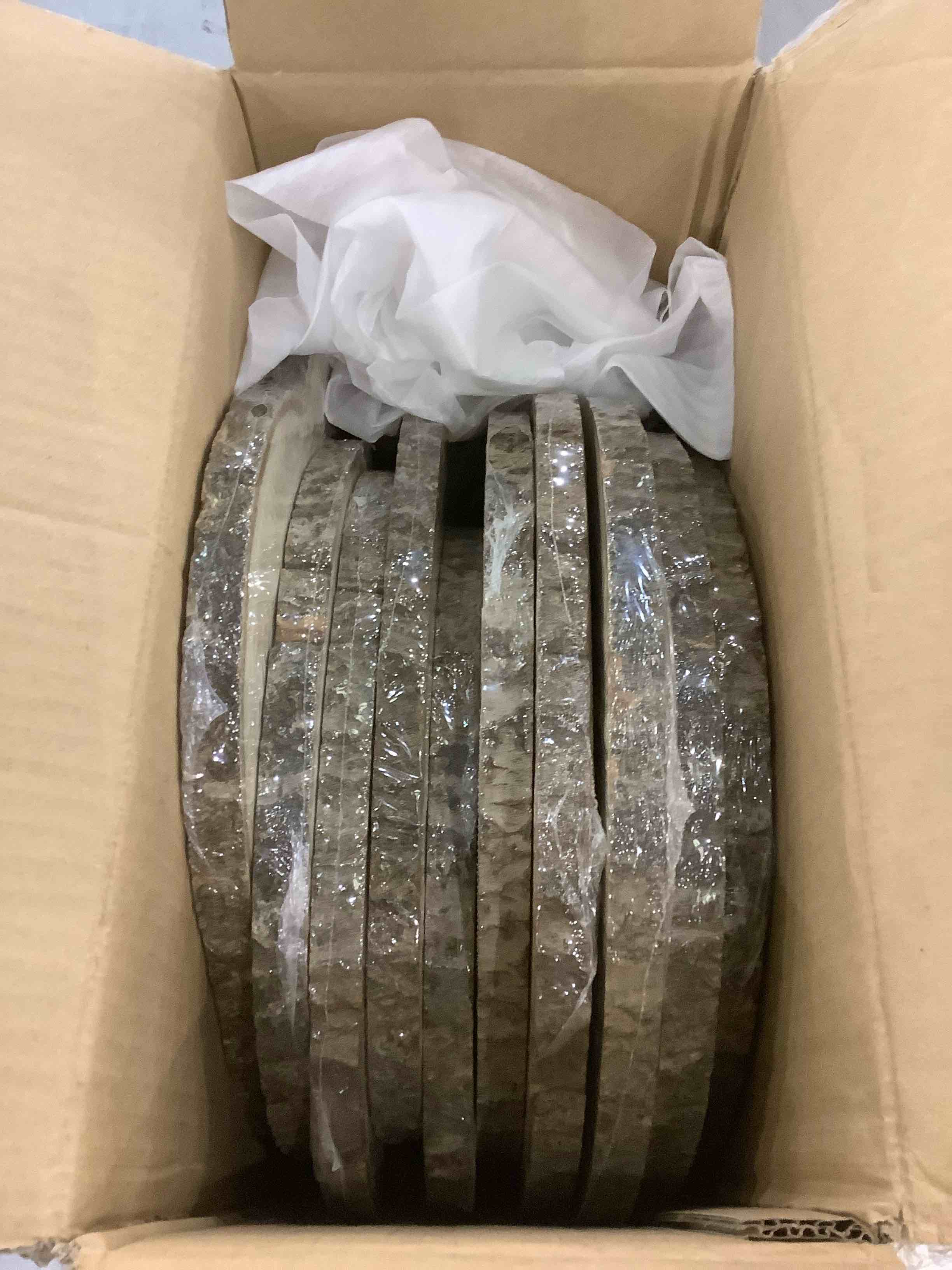 https://s3.amazonaws.com/lotting-images-prod/BargainHunt/EXS01288979_1713539968579.jpeg