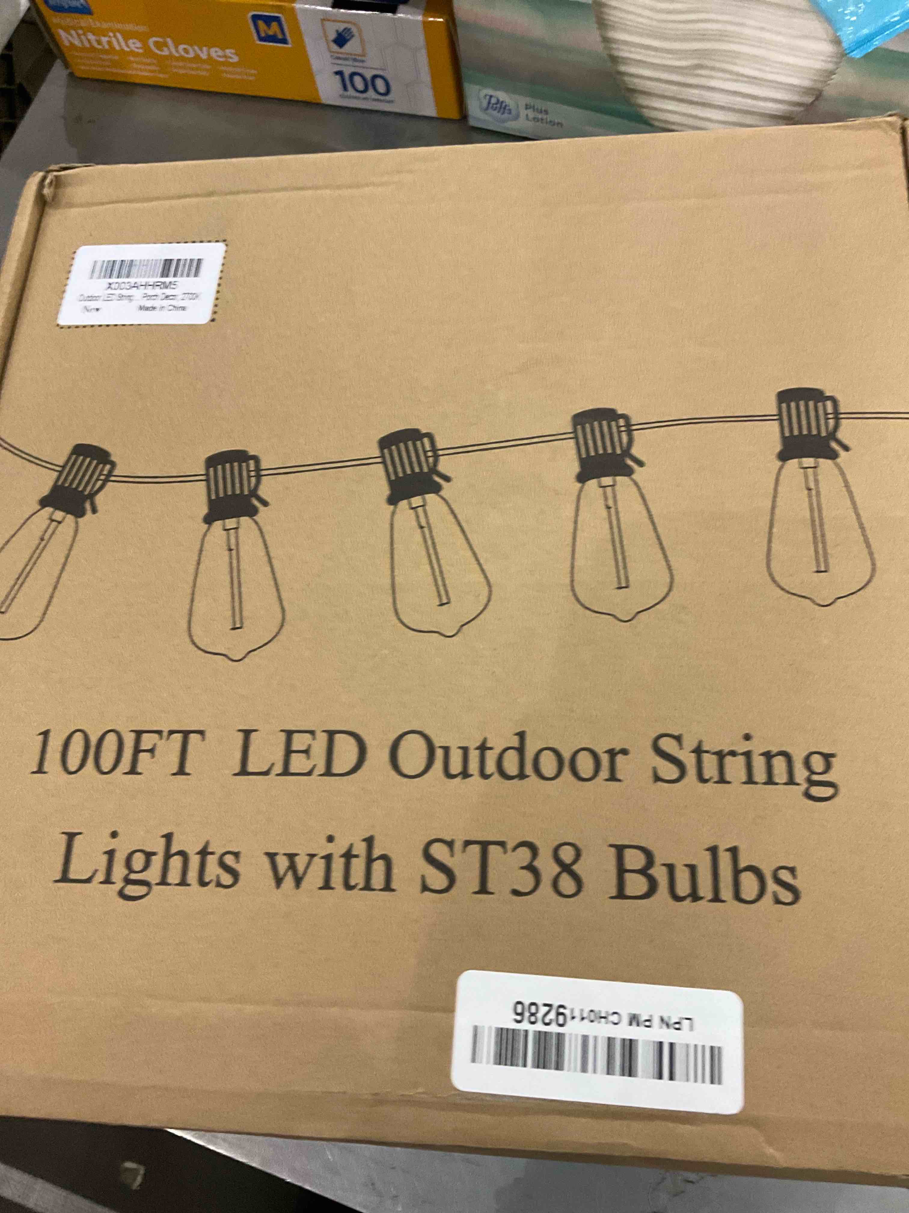 https://s3.amazonaws.com/lotting-images-prod/BargainHunt/EXS01289182_1715599115507.jpeg