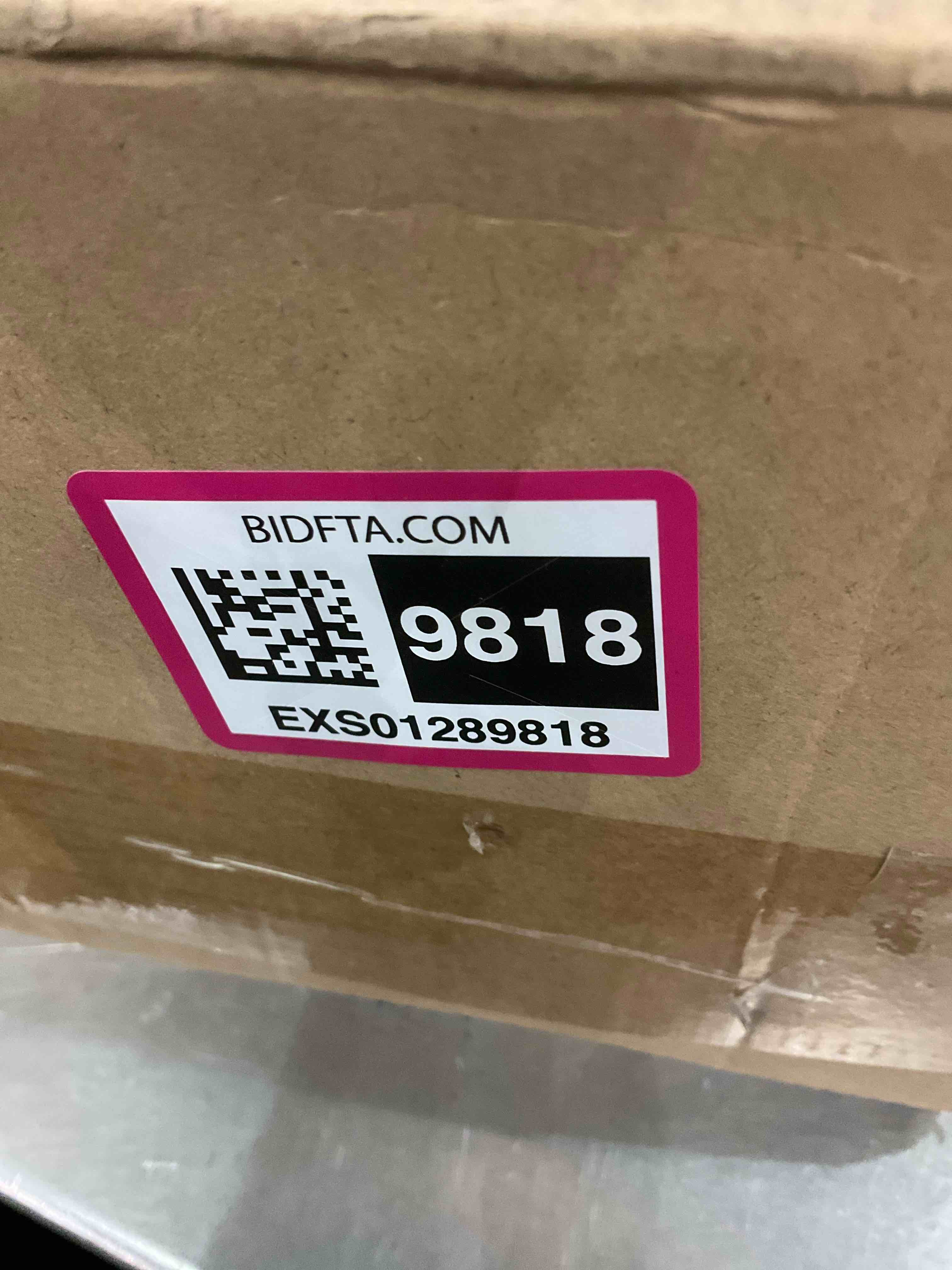 https://s3.amazonaws.com/lotting-images-prod/BargainHunt/EXS01289818_1712329850213.jpeg