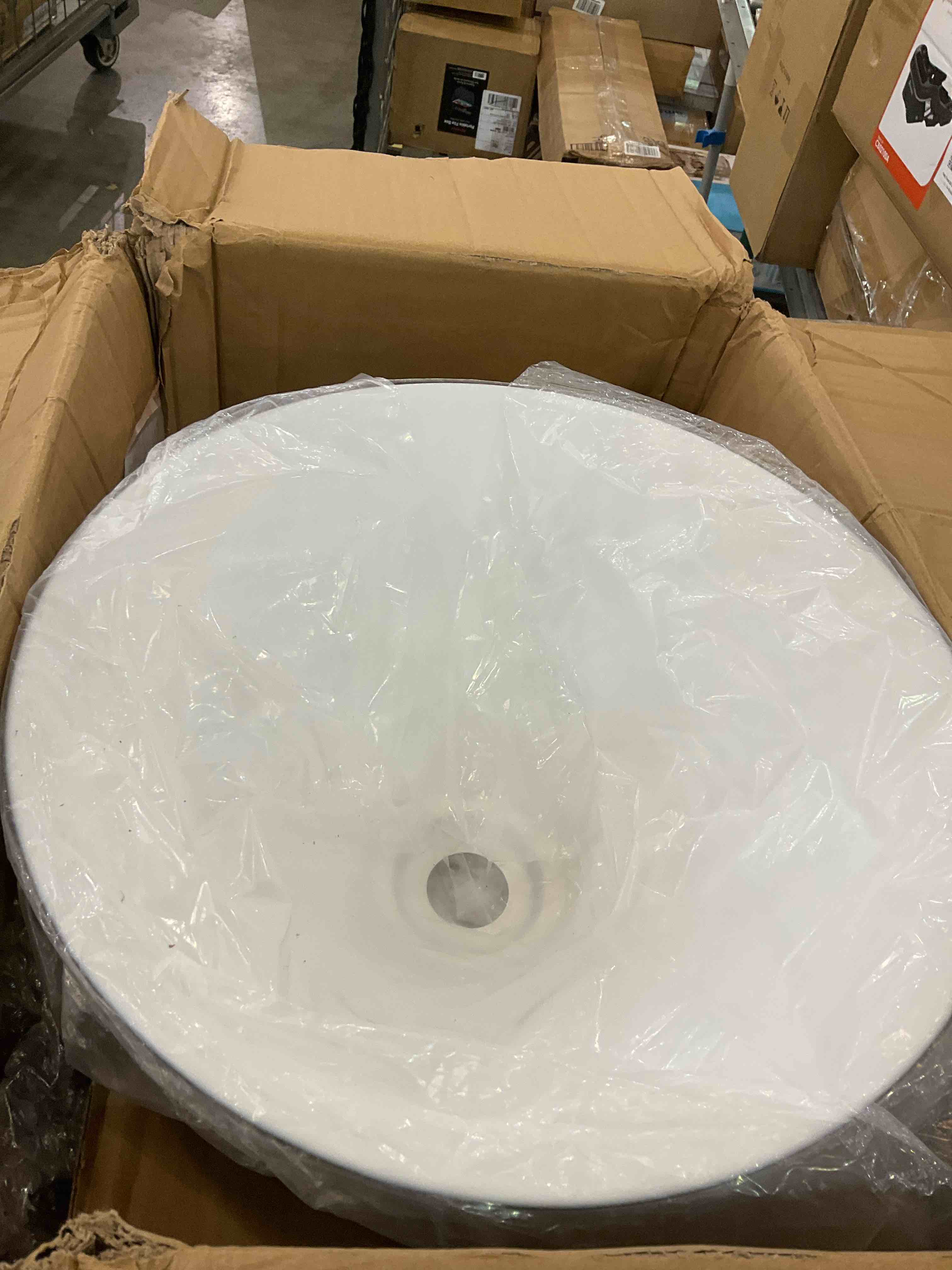 https://s3.amazonaws.com/lotting-images-prod/BargainHunt/EXS01290012_1713890674763.jpeg