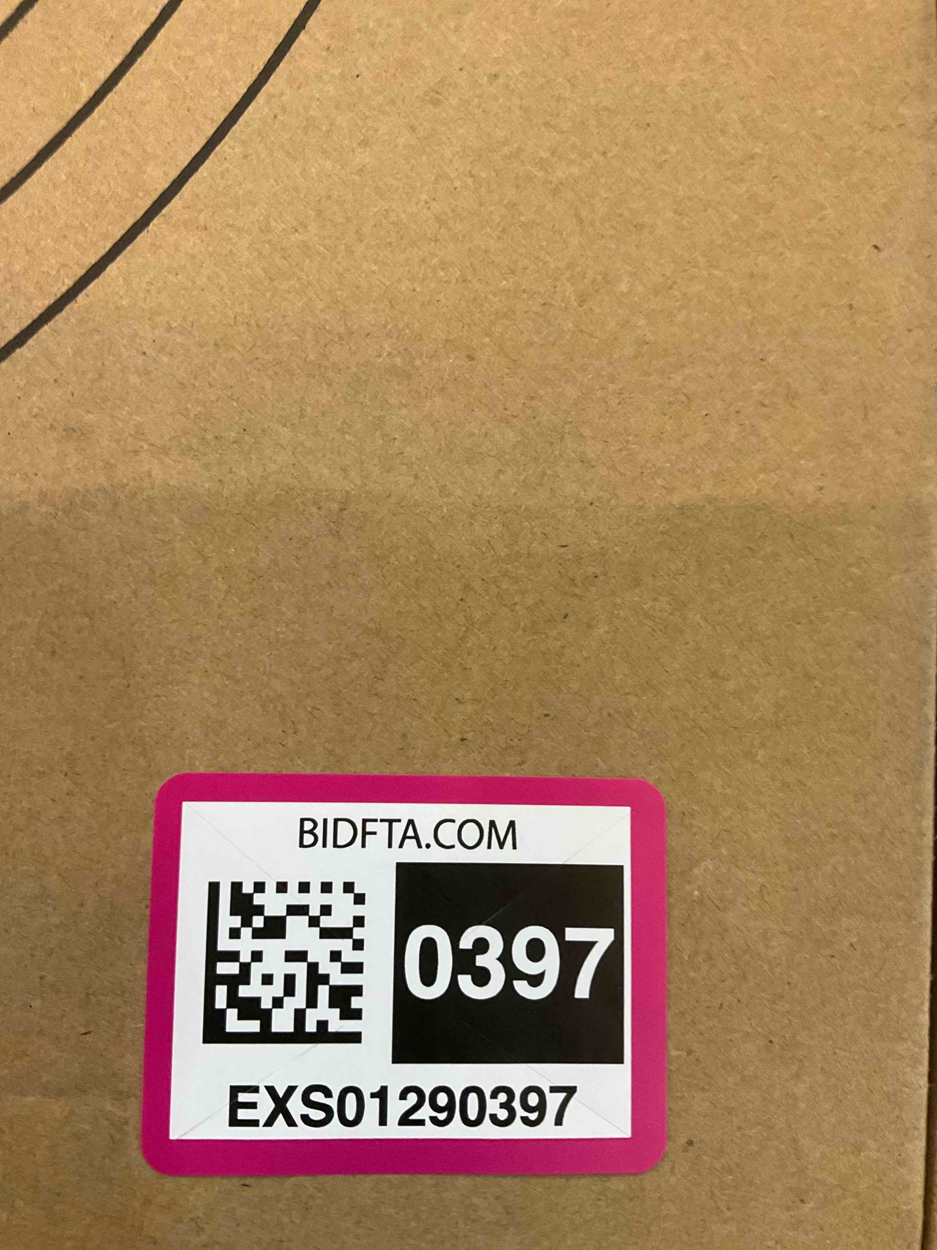 https://s3.amazonaws.com/lotting-images-prod/BargainHunt/EXS01290397_1714072396161.jpeg