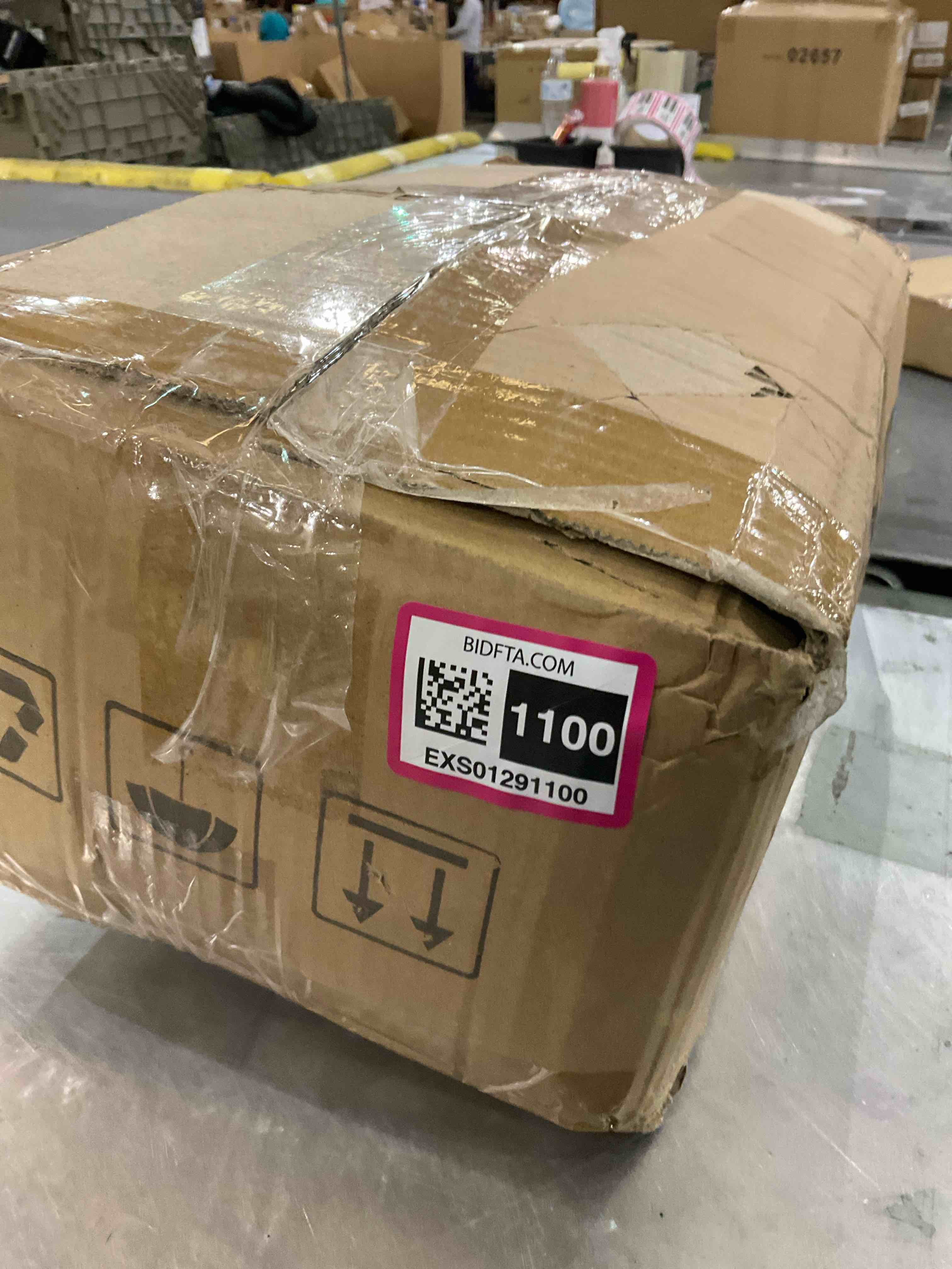 https://s3.amazonaws.com/lotting-images-prod/BargainHunt/EXS01291100_1712342461894.jpeg