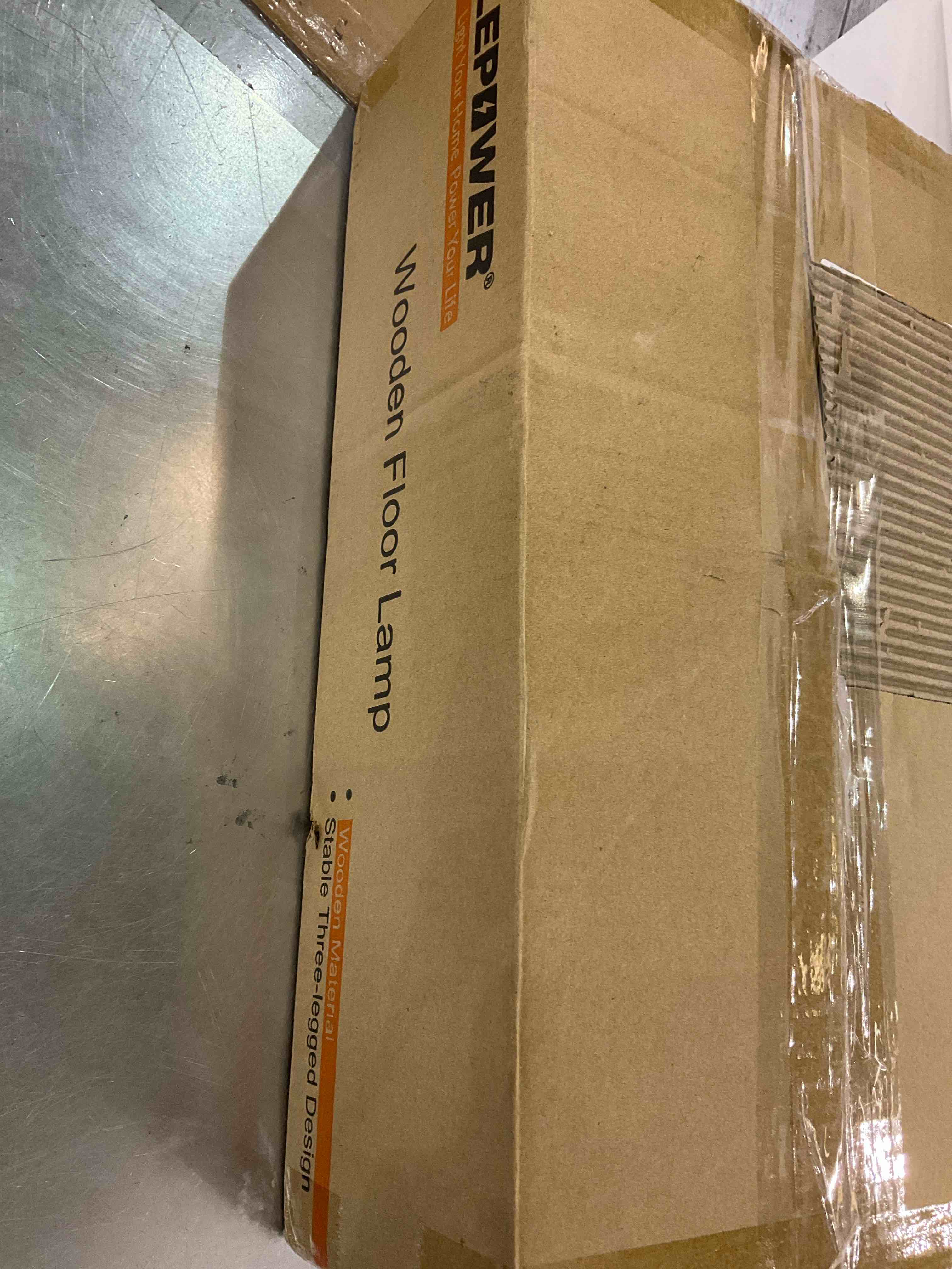 https://s3.amazonaws.com/lotting-images-prod/BargainHunt/EXS01291336_1712676942937.jpeg