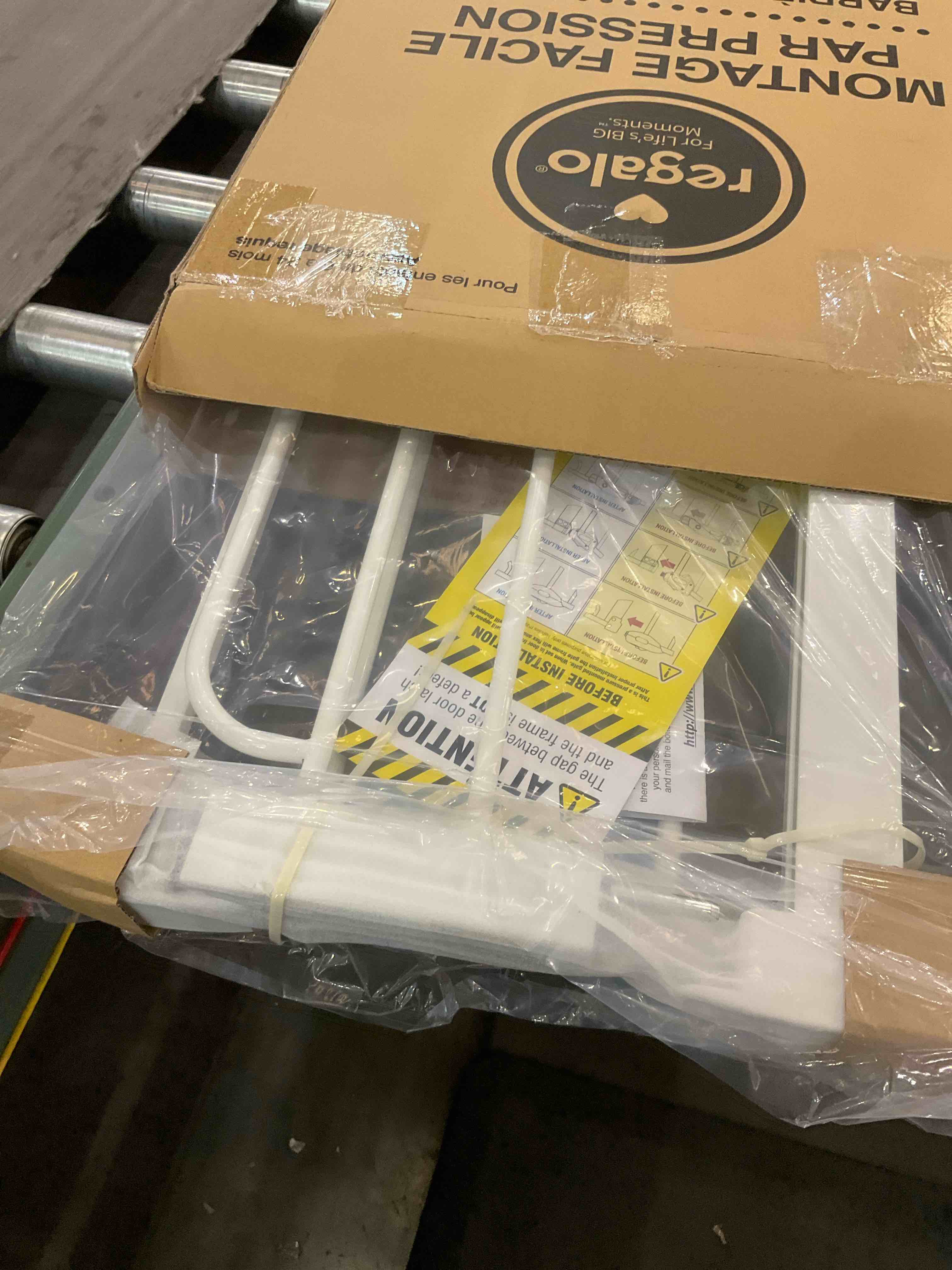 https://s3.amazonaws.com/lotting-images-prod/BargainHunt/EXS01291613_1712342338712.jpeg