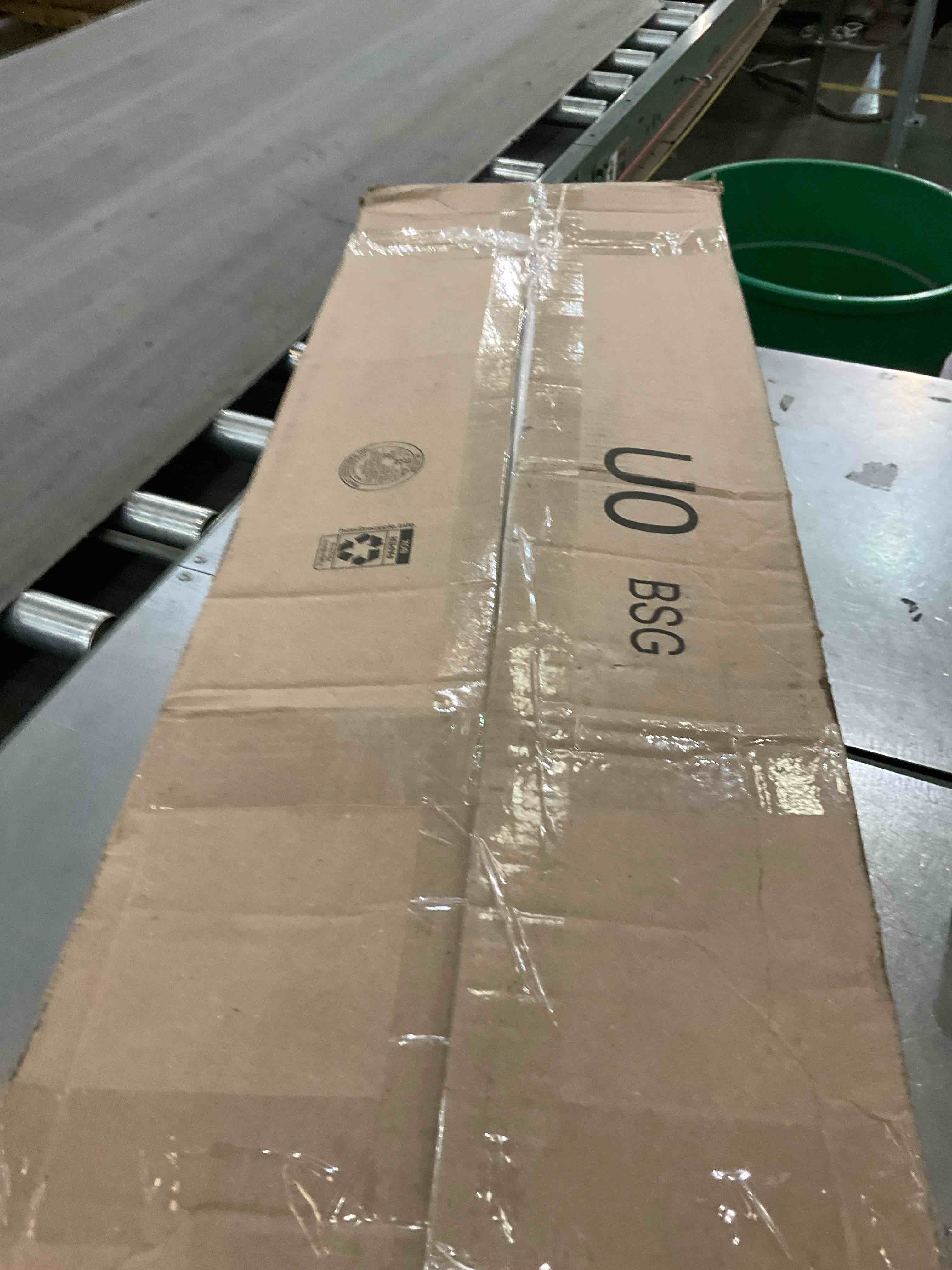 https://s3.amazonaws.com/lotting-images-prod/BargainHunt/EXS01291664_1712586214363.jpeg