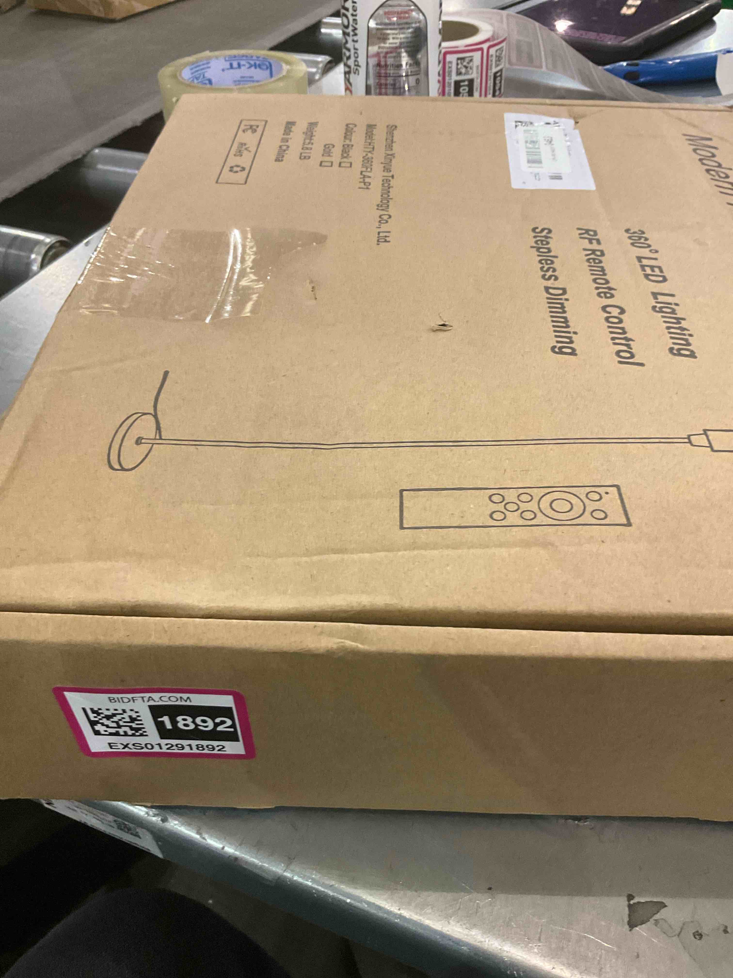 https://s3.amazonaws.com/lotting-images-prod/BargainHunt/EXS01291892_1712683538118.jpeg