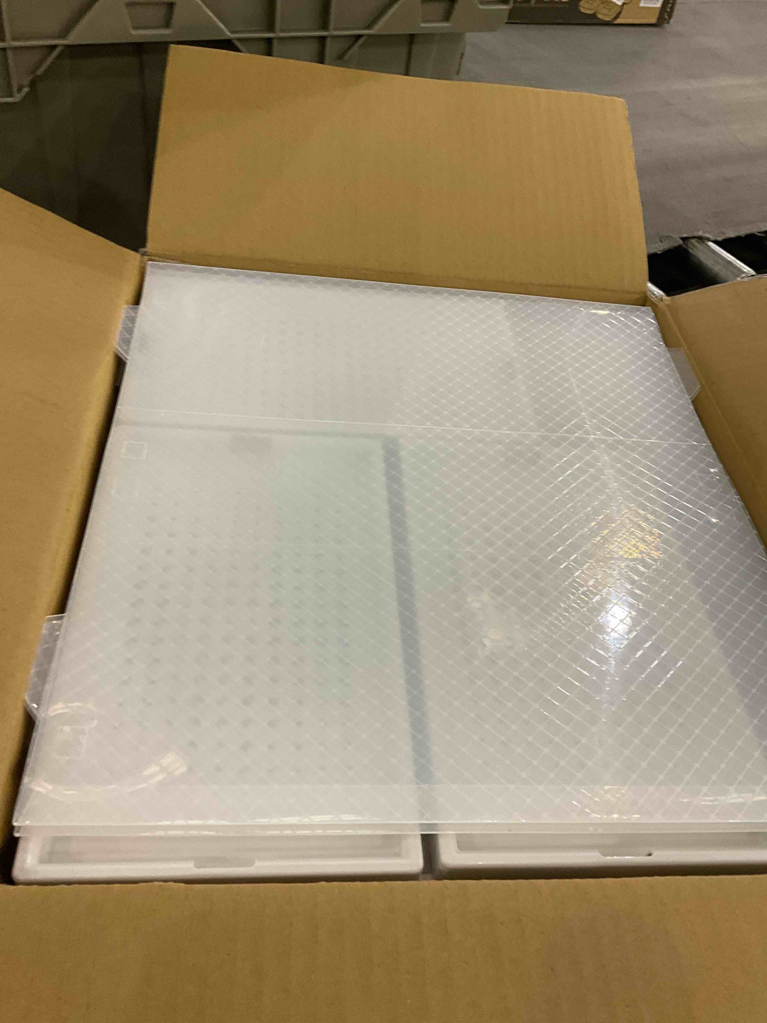 https://s3.amazonaws.com/lotting-images-prod/BargainHunt/EXS01291978_1712753286731.jpeg