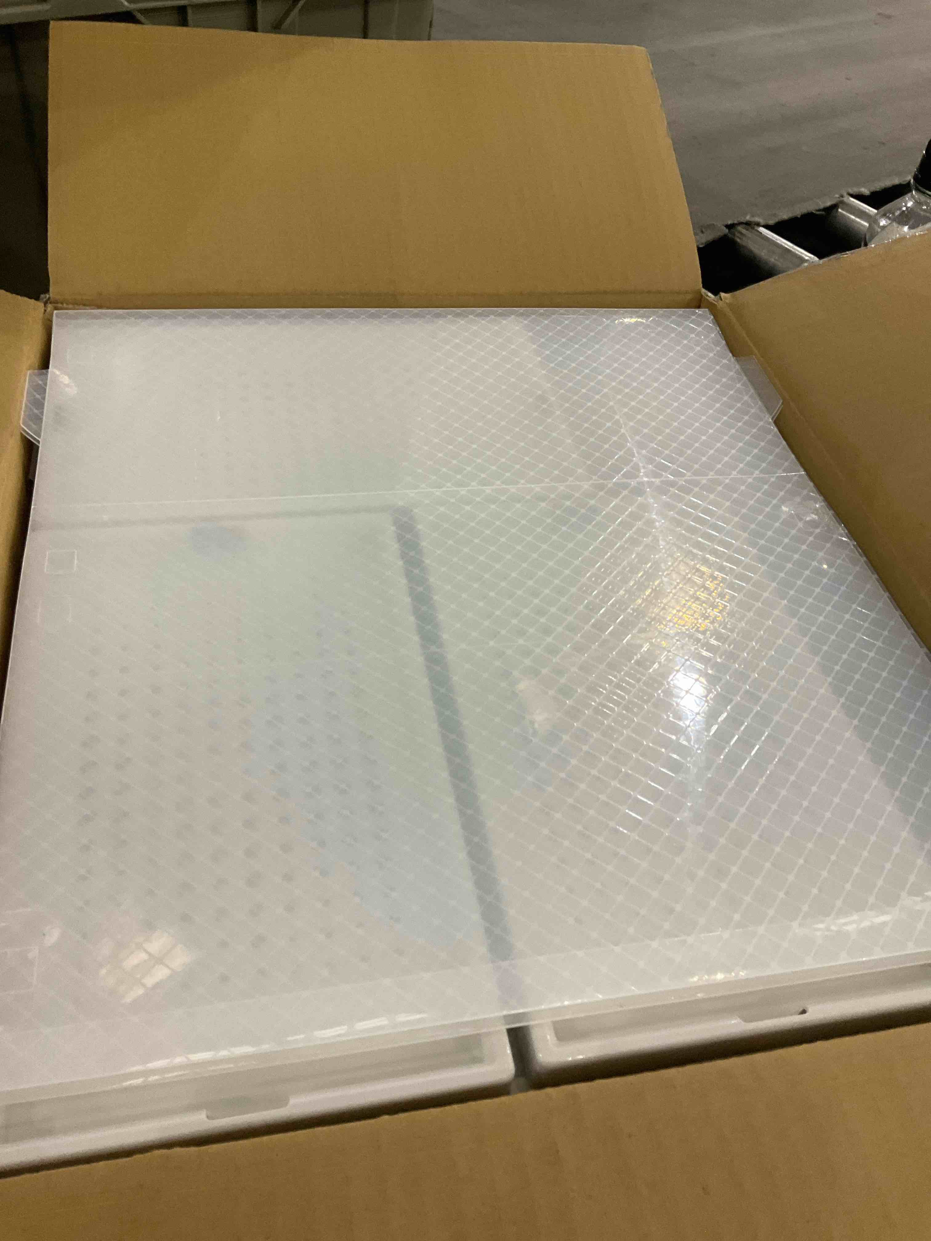 https://s3.amazonaws.com/lotting-images-prod/BargainHunt/EXS01291978_1712753287770.jpeg