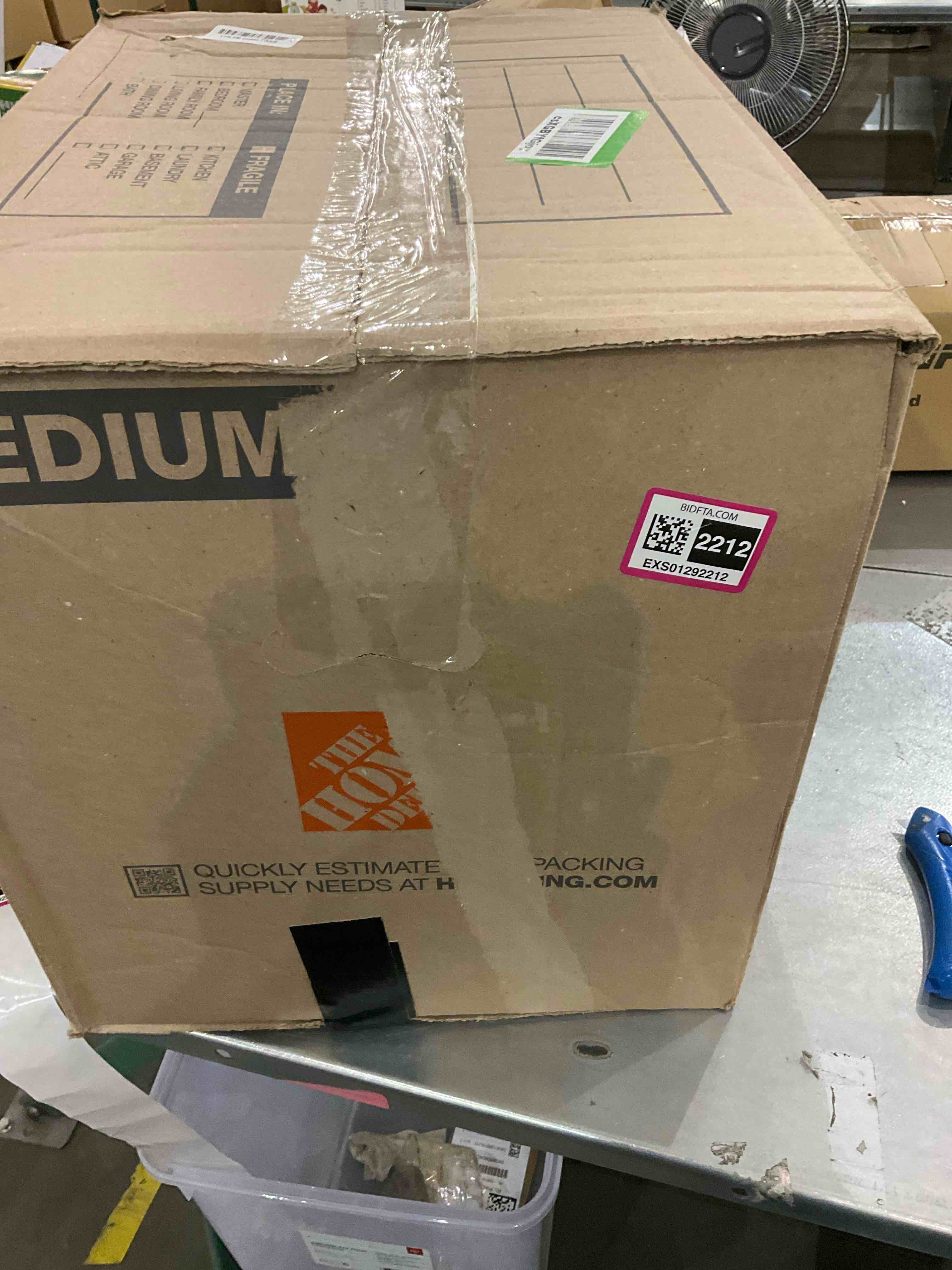 https://s3.amazonaws.com/lotting-images-prod/BargainHunt/EXS01292212_1713528133910.jpeg