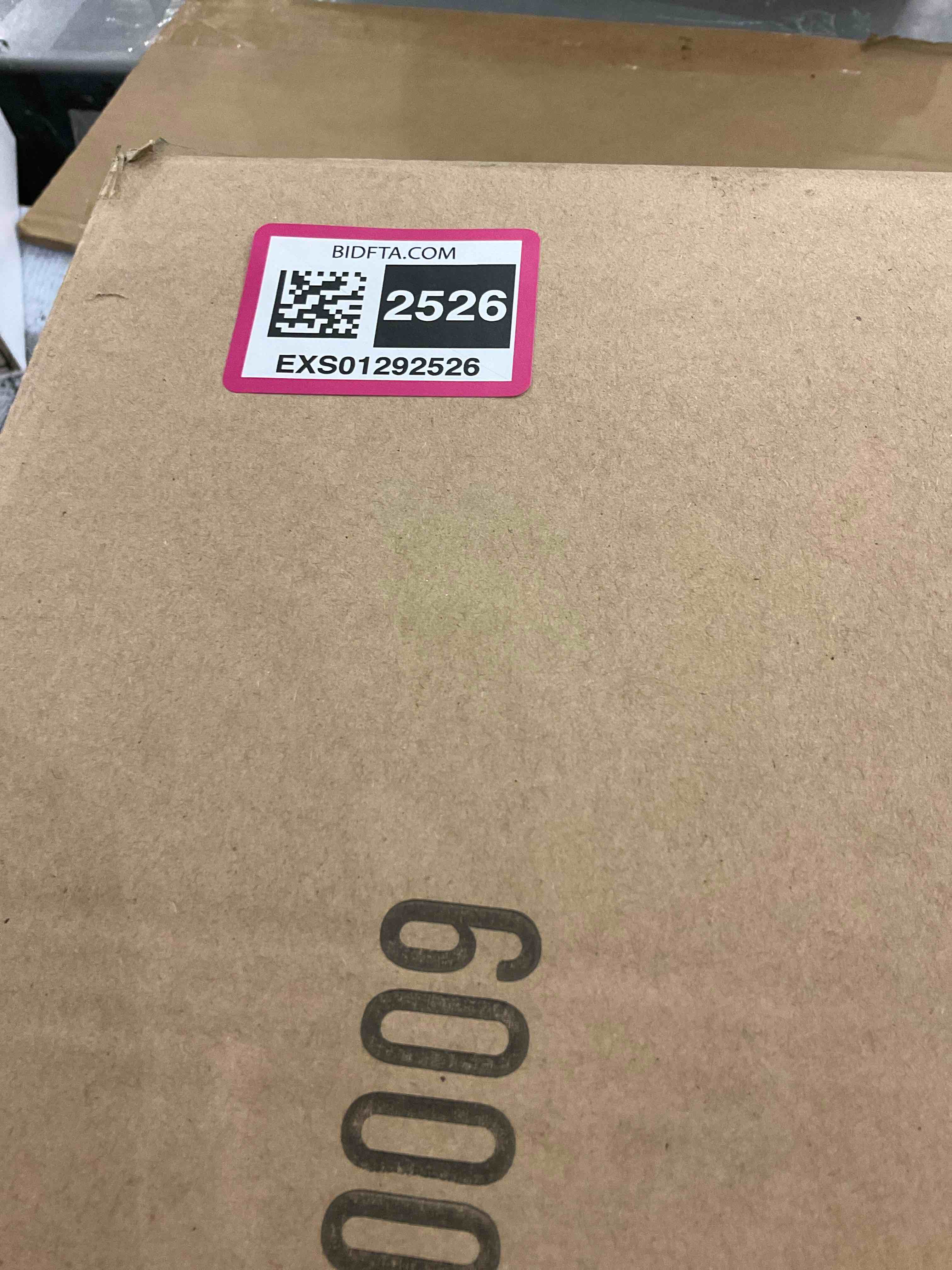 https://s3.amazonaws.com/lotting-images-prod/BargainHunt/EXS01292526_1712324463294.jpeg